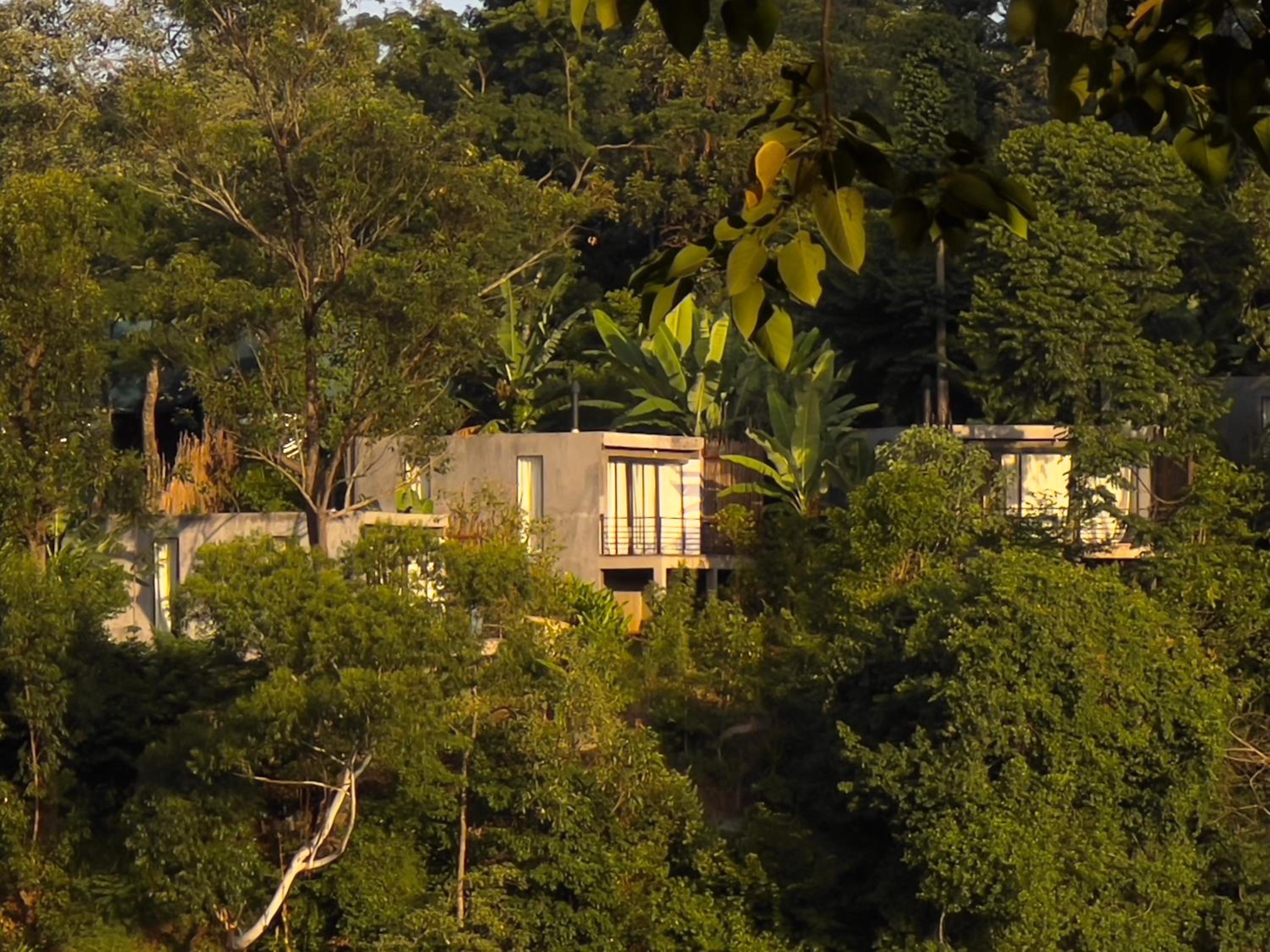 Kaliwa Lodge