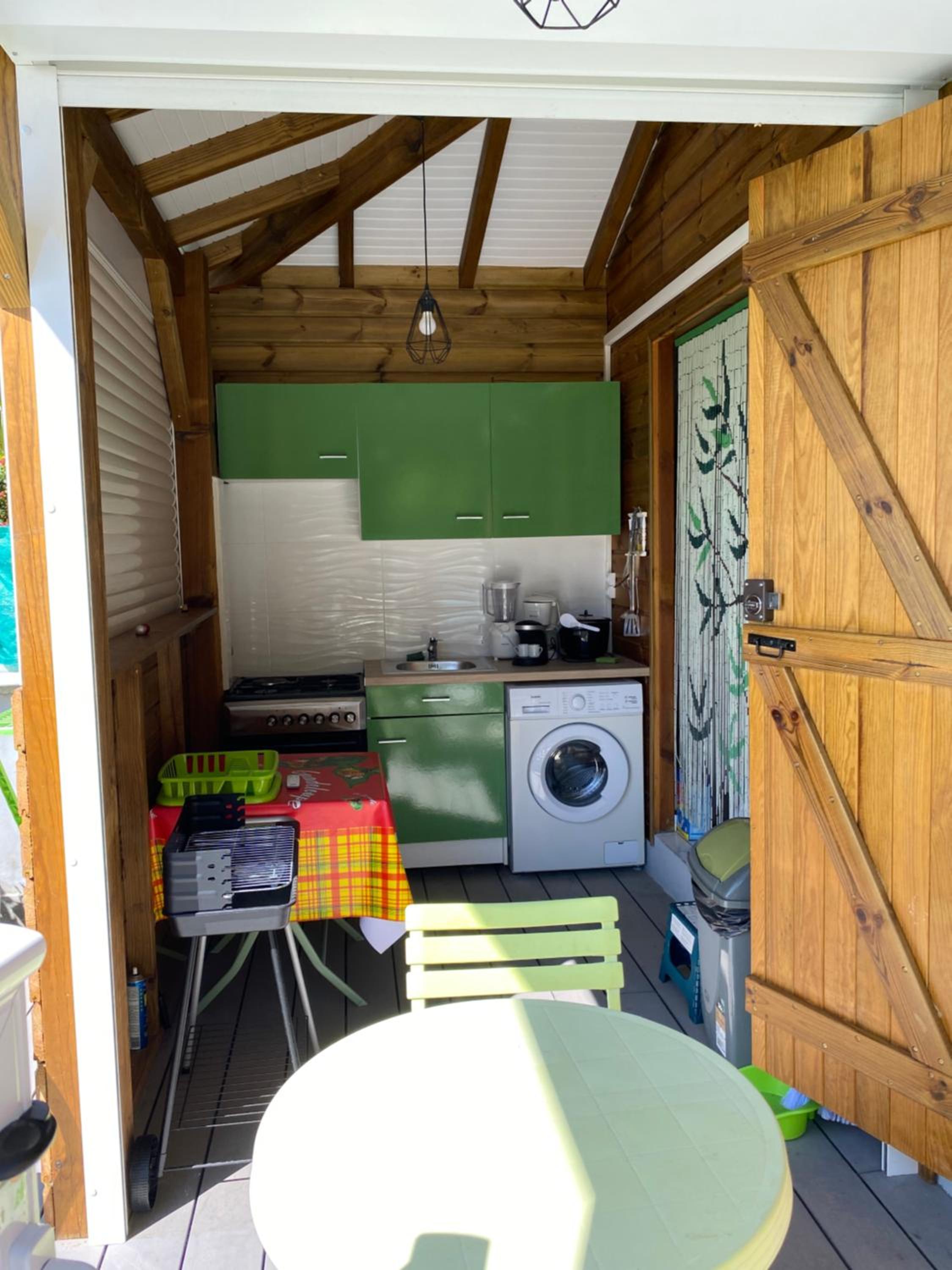 Charmant Bungalow Petit-Canal Le Moule Piscine Terrasse Jardin view 2