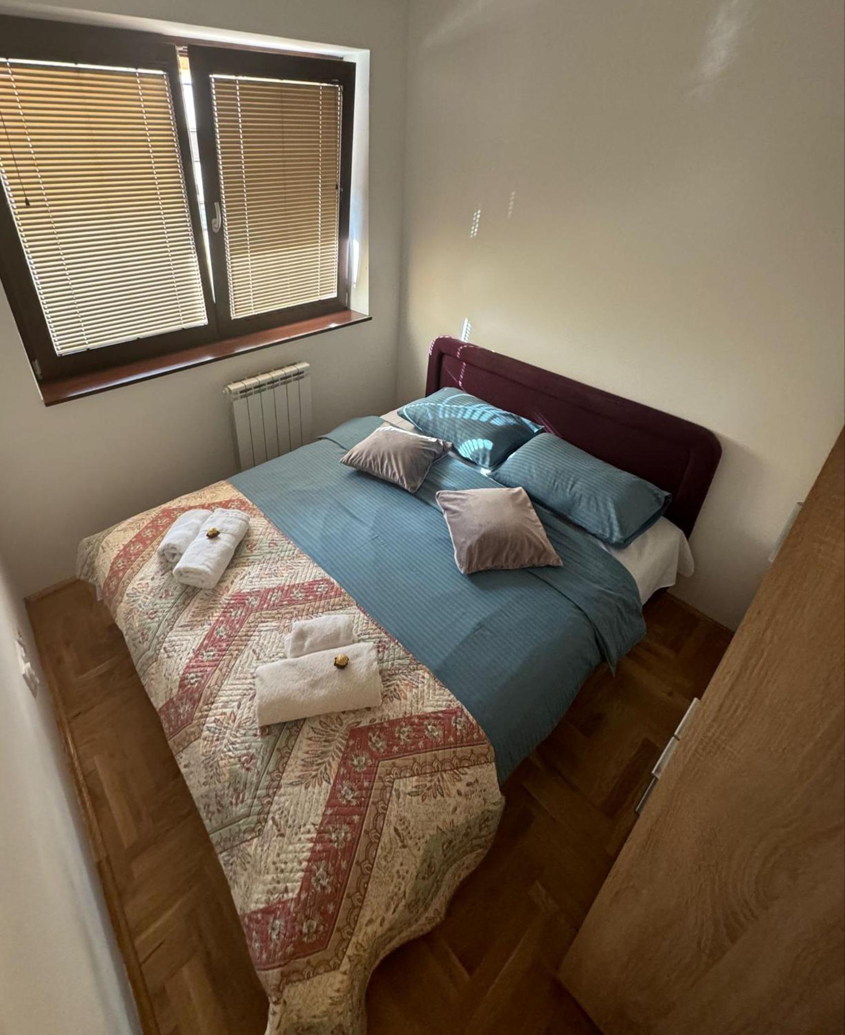 Simple Apartment