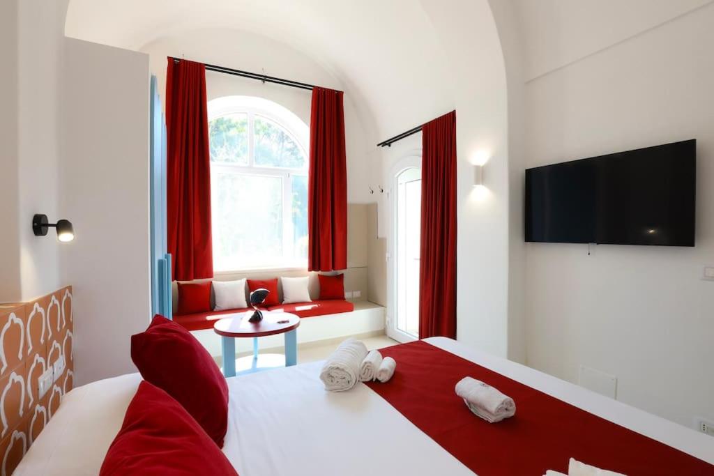 My Exclusive Italy - Elegant Villa in Anacapri Infinity Pool & Design