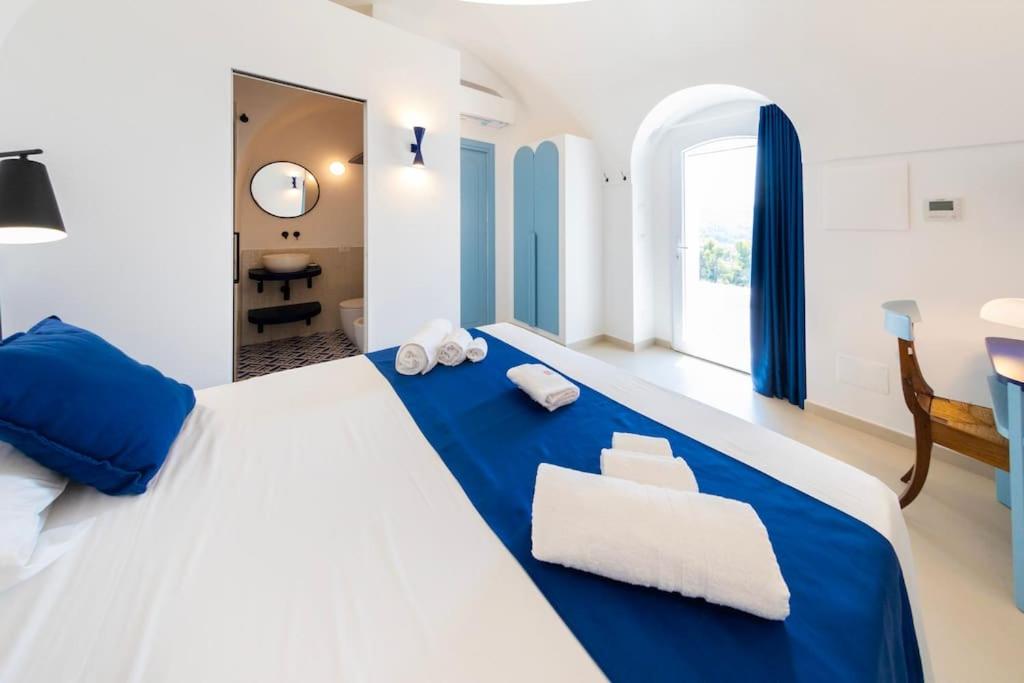 My Exclusive Italy - Elegant Villa in Anacapri Infinity Pool & Design