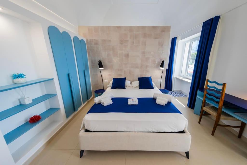 My Exclusive Italy - Elegant Villa in Anacapri Infinity Pool & Design