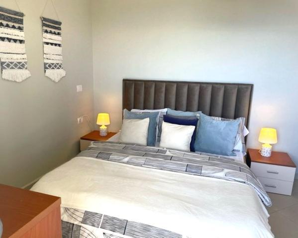 Blue Lagoon Sea View Apartment