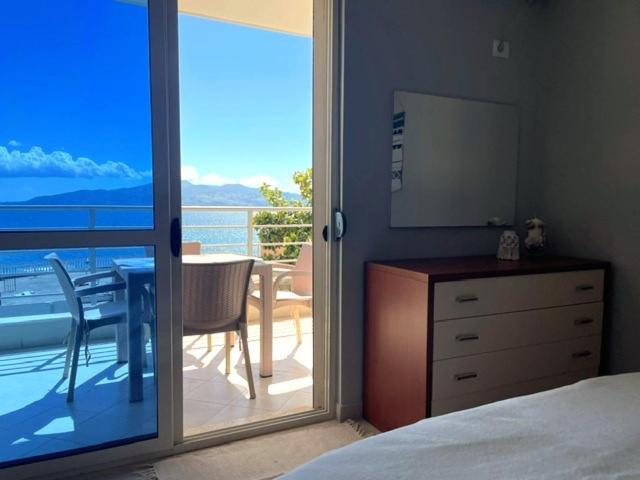 Blue Lagoon Sea View Apartment