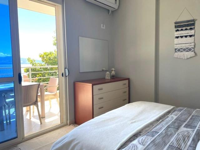 Blue Lagoon Sea View Apartment