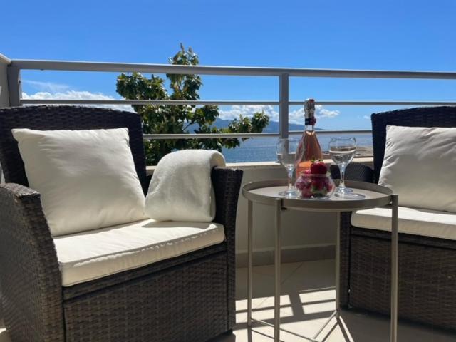 Blue Lagoon Sea View Apartment