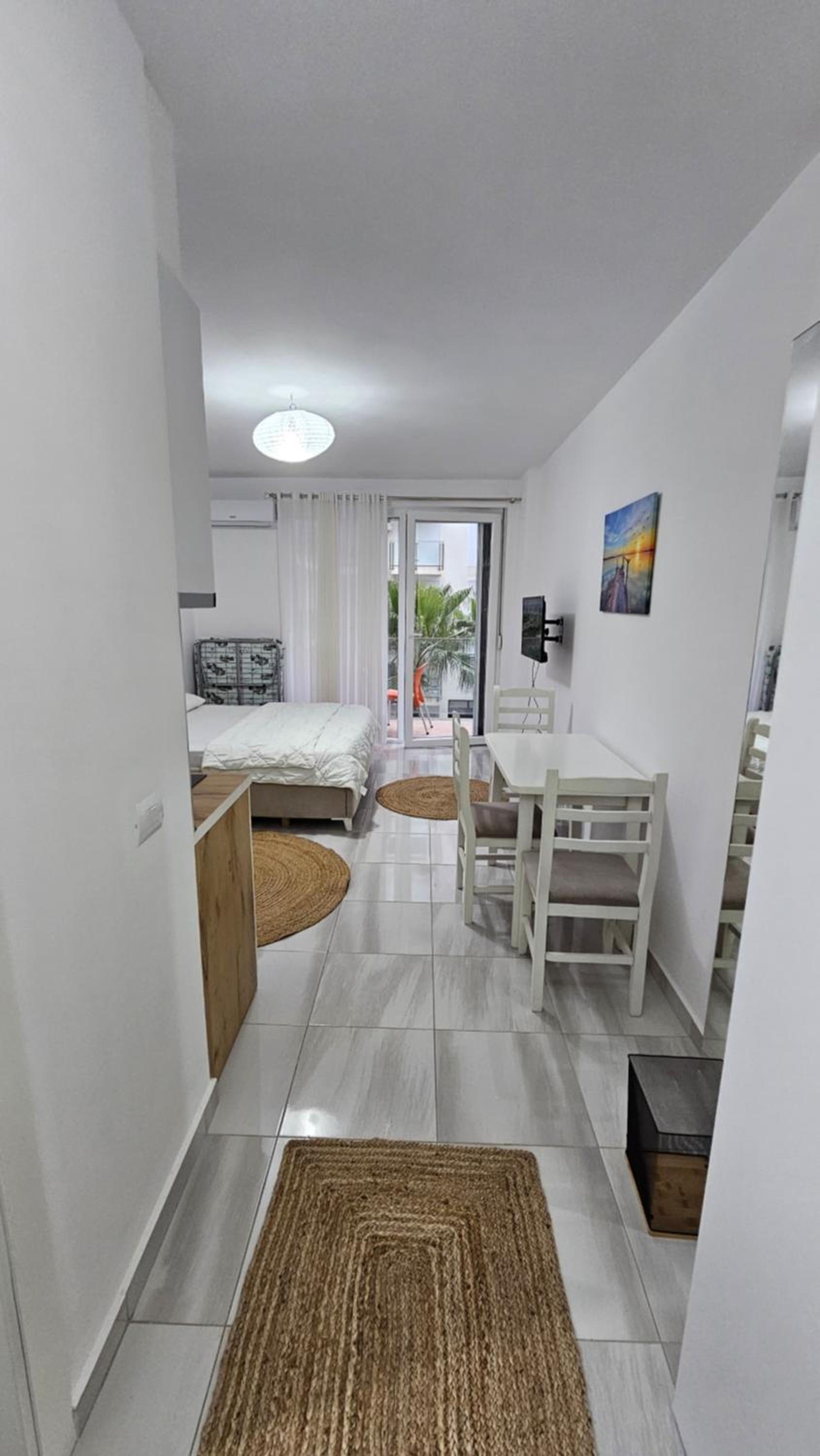 Liza Apartments - Unit 1