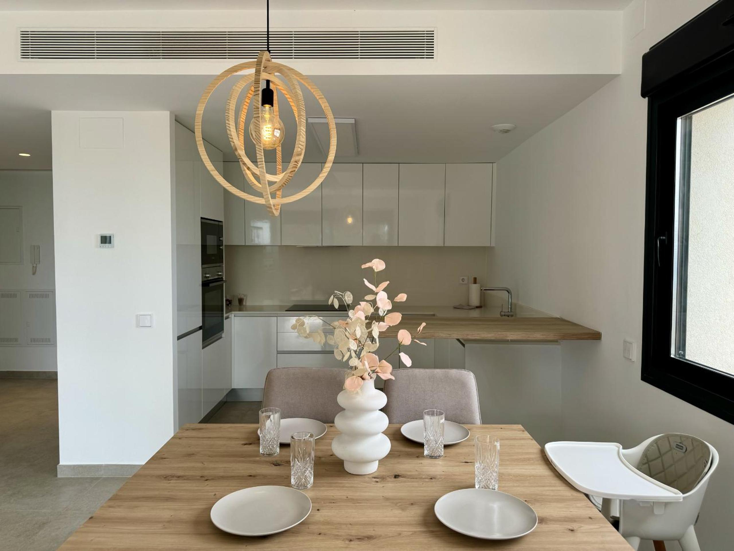 ICONIC by United Renters