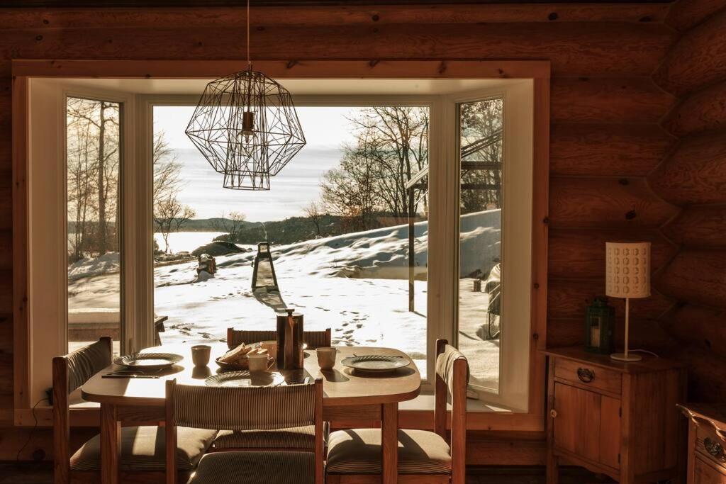 Le Petit Domaine Caché - Lac-Simon