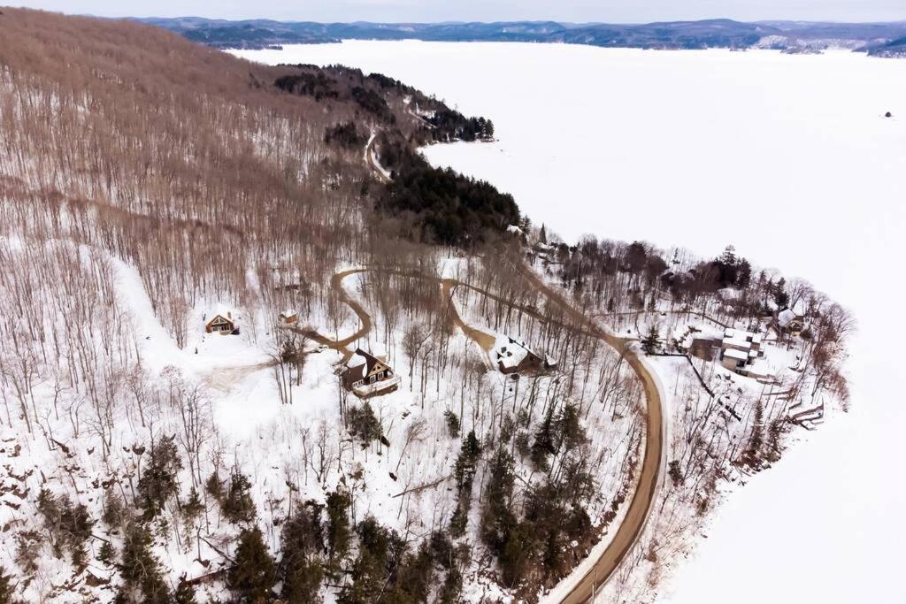 Le Petit Domaine Caché - Lac-Simon