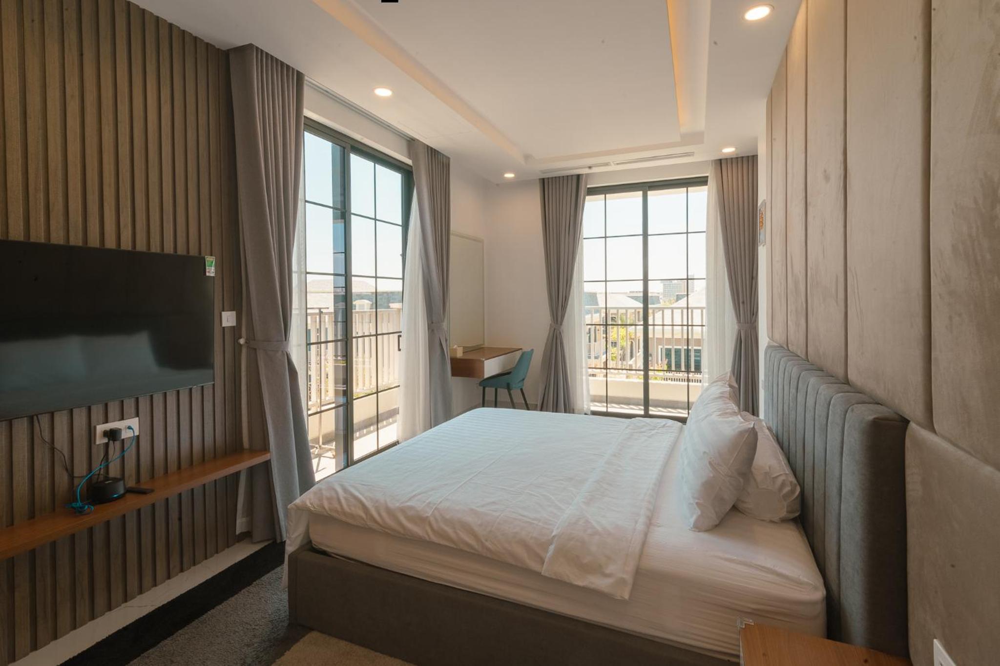 Villa Serenity - NovaWonderland Ho Tram view 2