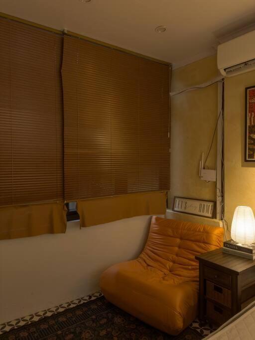 Unique Flat in Old Quarter, Big Window, Sunset View