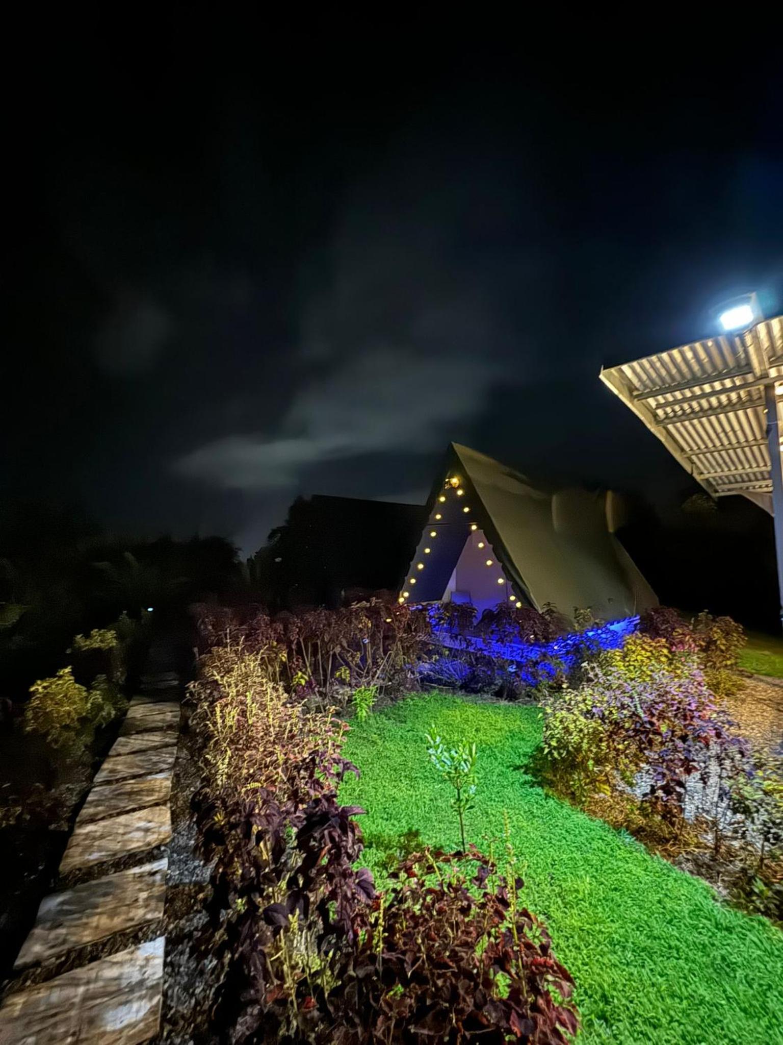 Flora Glamping de Abuela