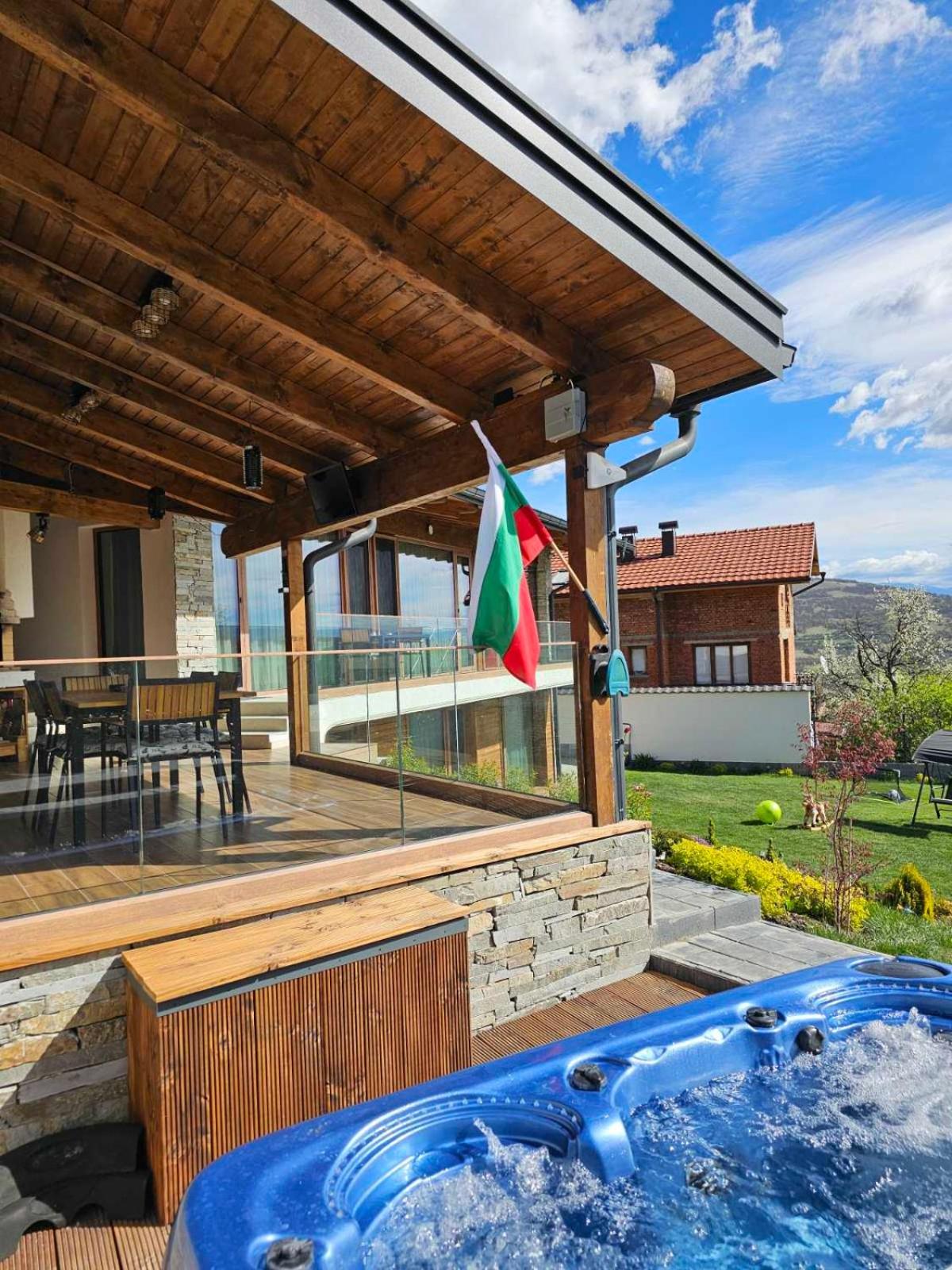 Relax Srednogorska Panorama