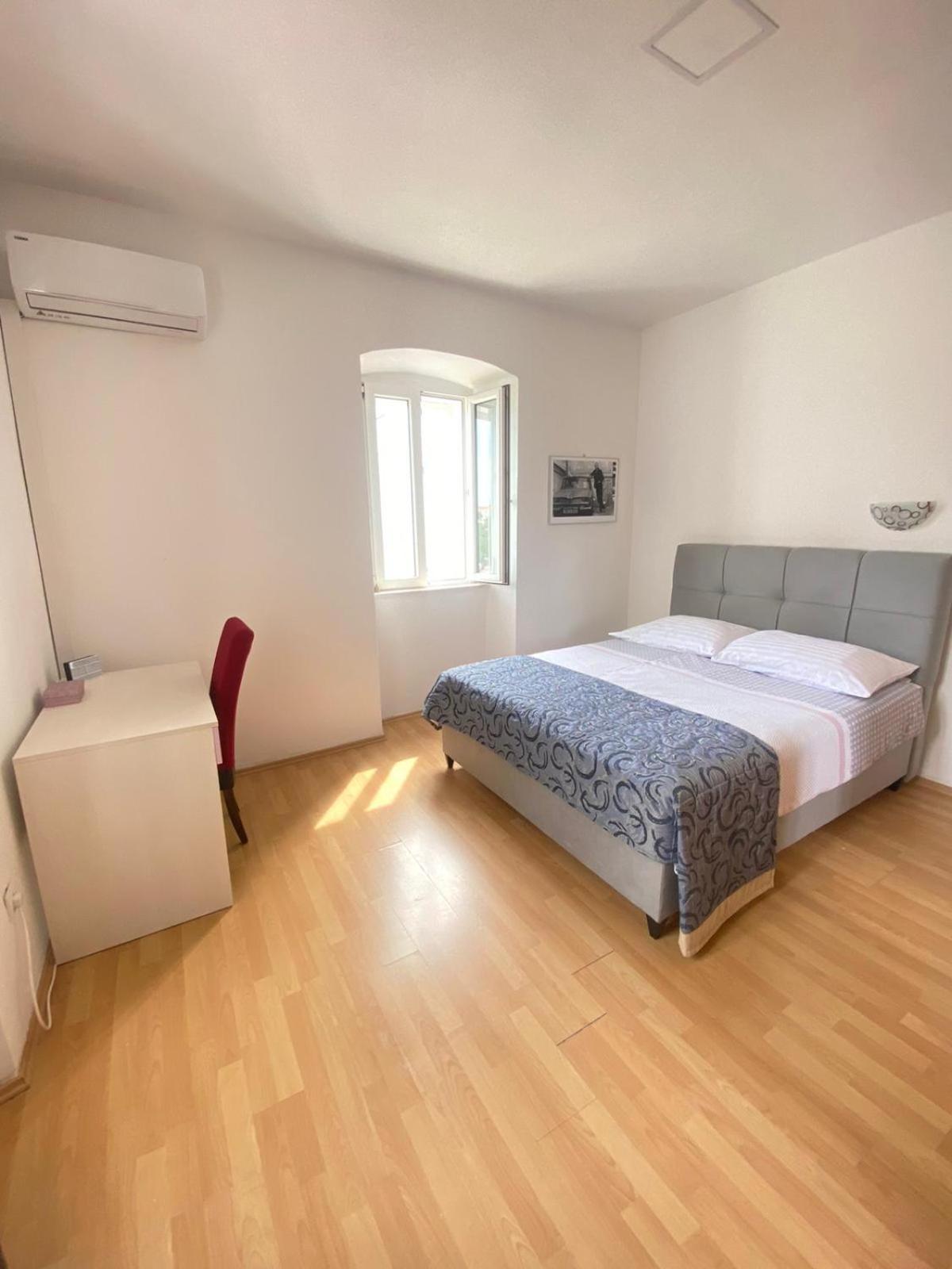 Apartment Jo