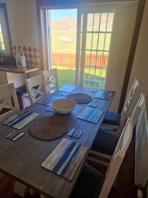 Coastal home in Luskentyre view 3