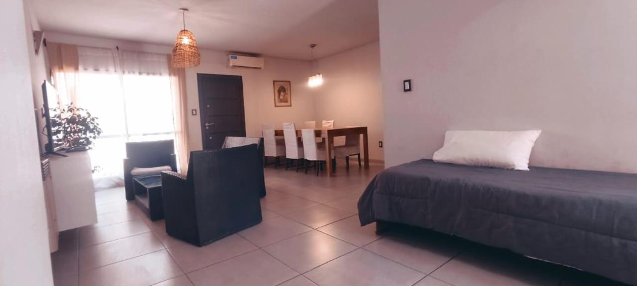 Felisa Home Mendoza
