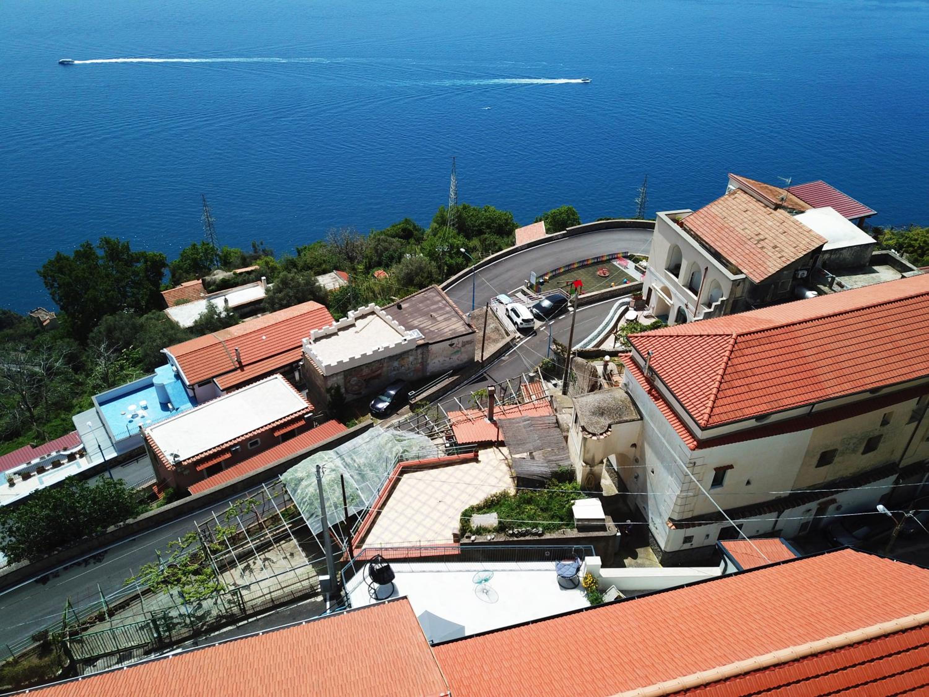 Blue View Luxury Rooms photo 4