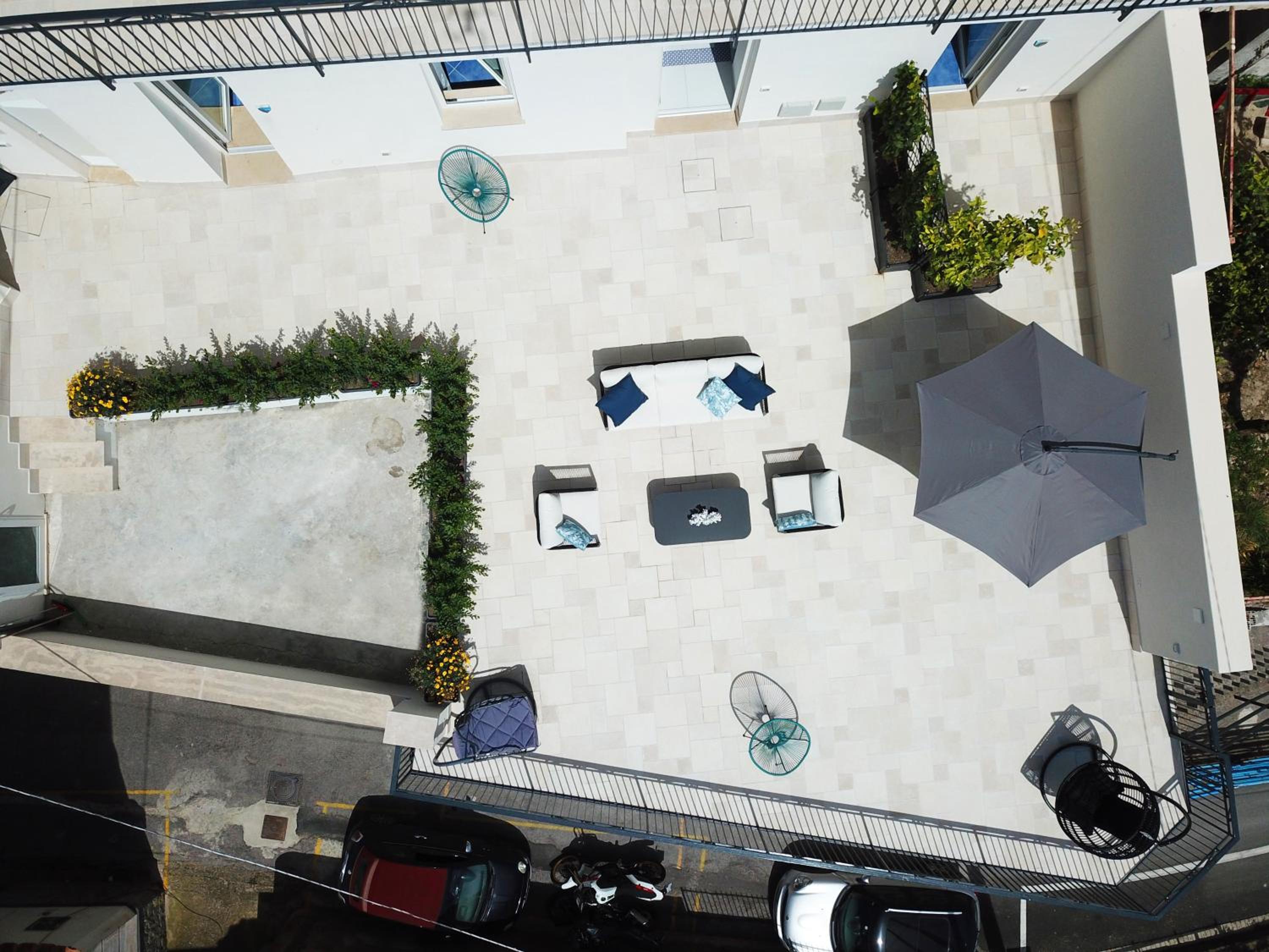 Blue View Luxury Rooms view 4