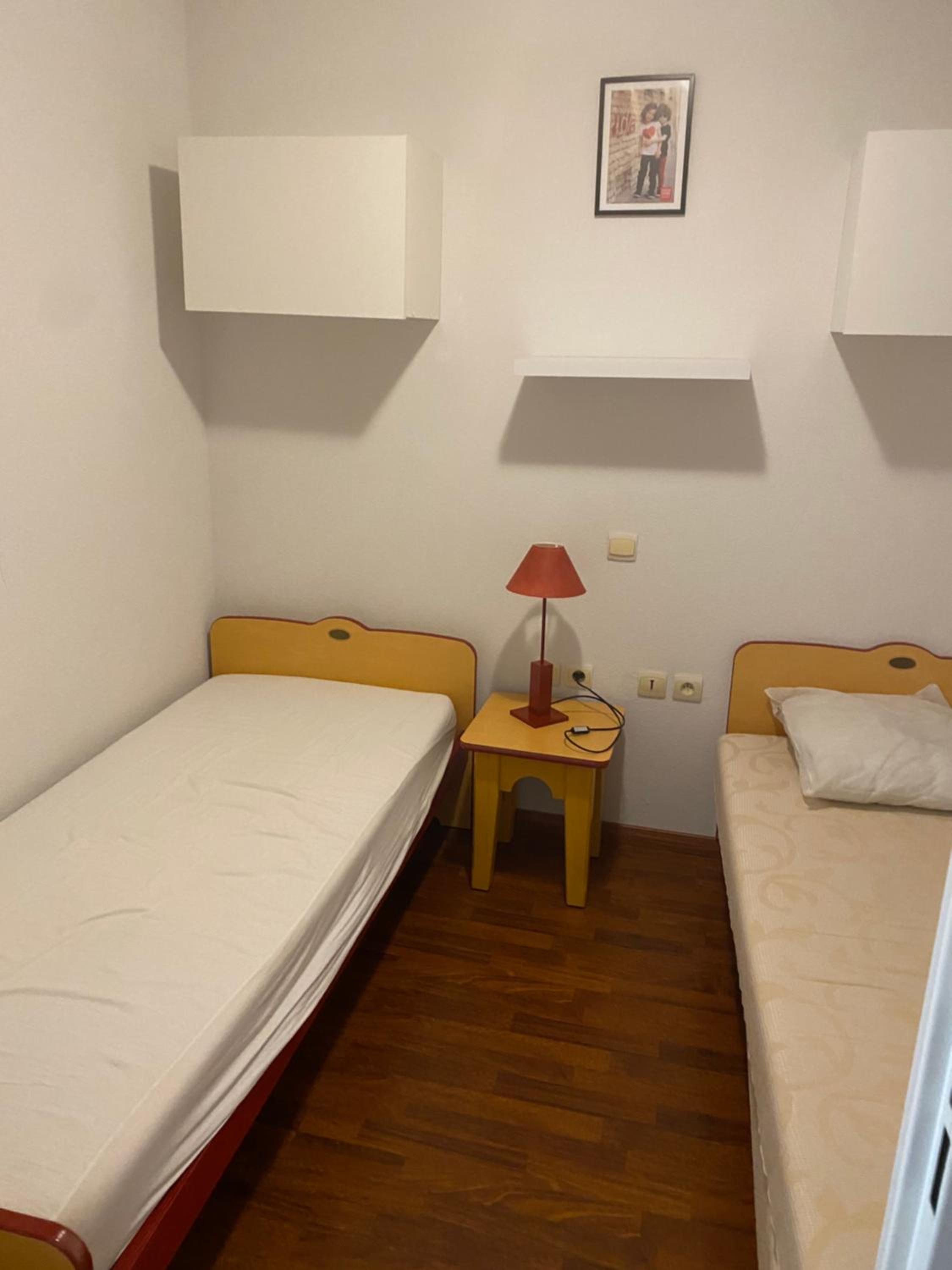 Maisonnette avec terrasse village vacances, Draps en option