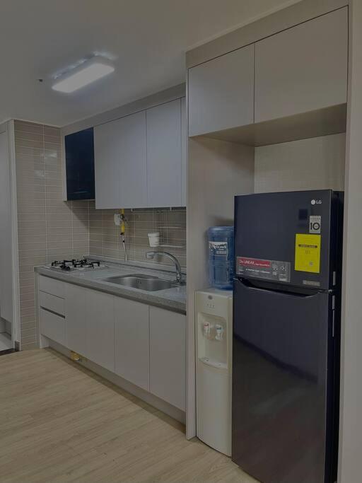 Condo inside Clark - Top Floor view 5