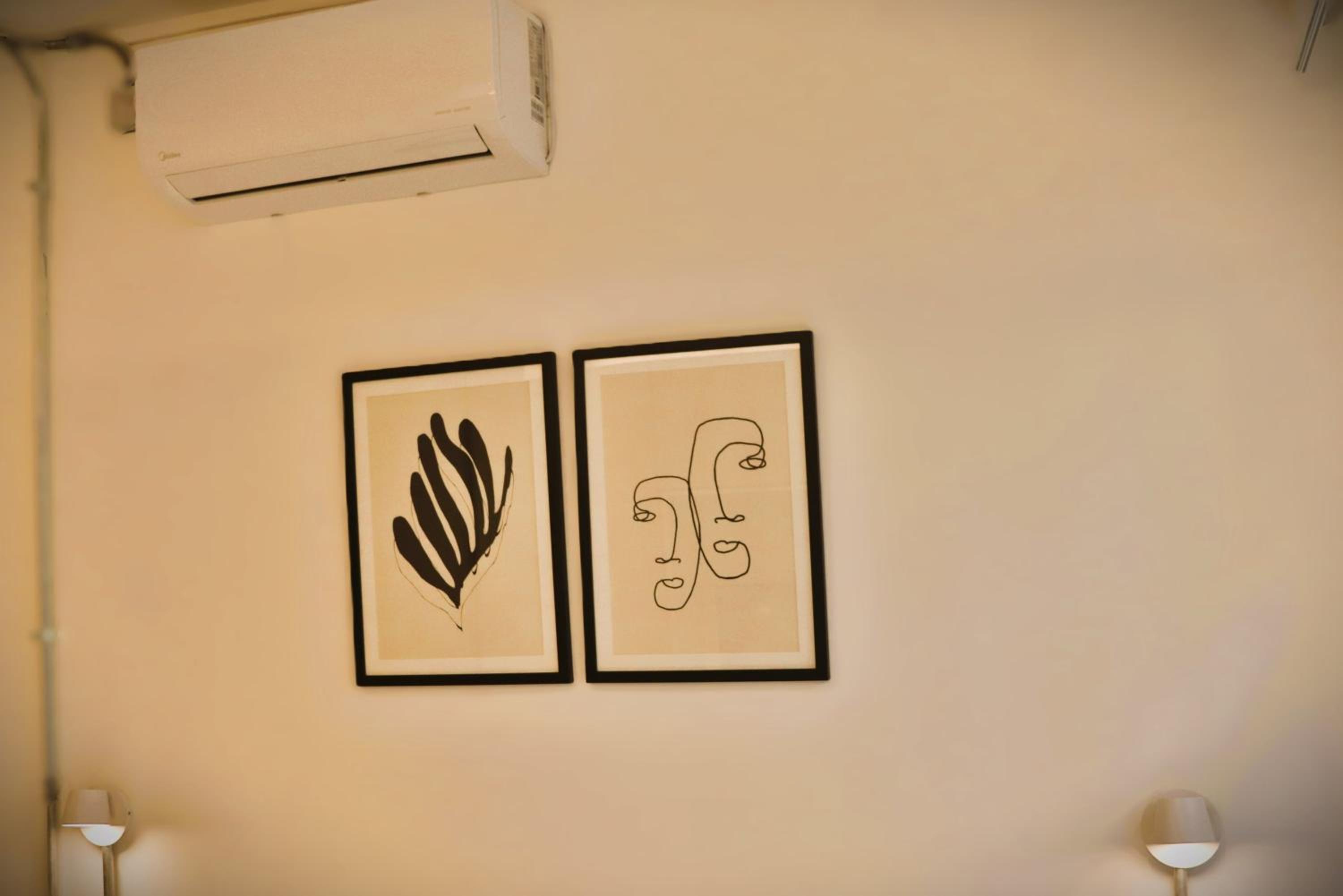 HOM I Inmejorable Studio en Calle Monjitas Santiago