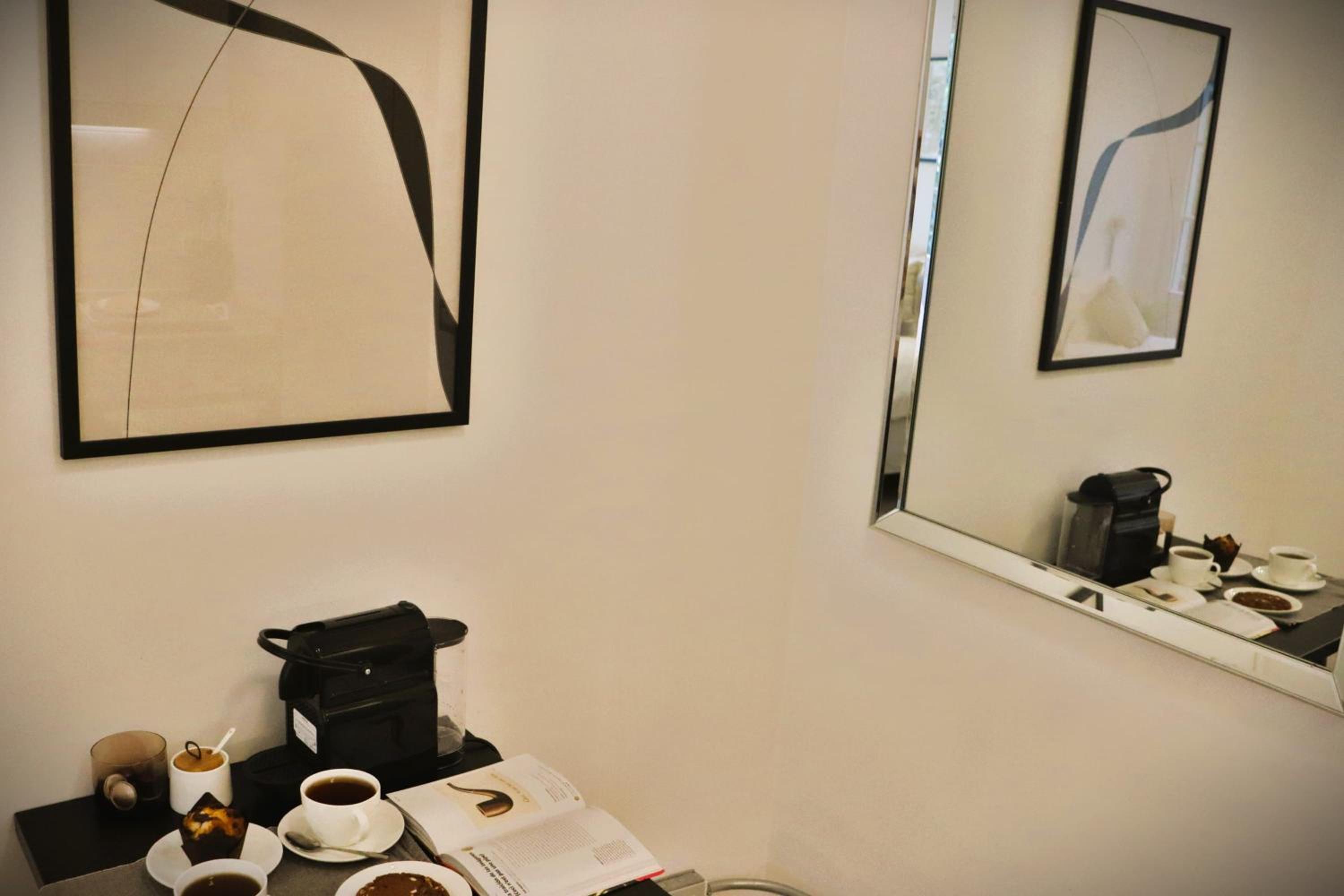 HOM I Inmejorable Studio en Calle Monjitas Santiago