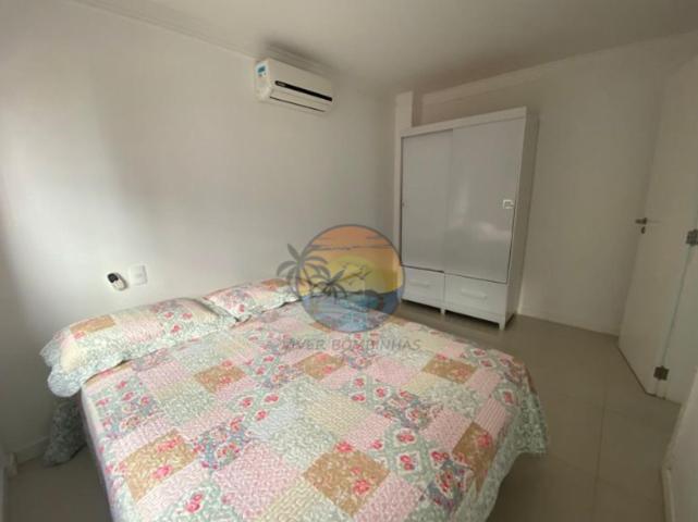 Apartamento no Centro de Bombinhas com Vista ao mar - ao lado de comércio em geral