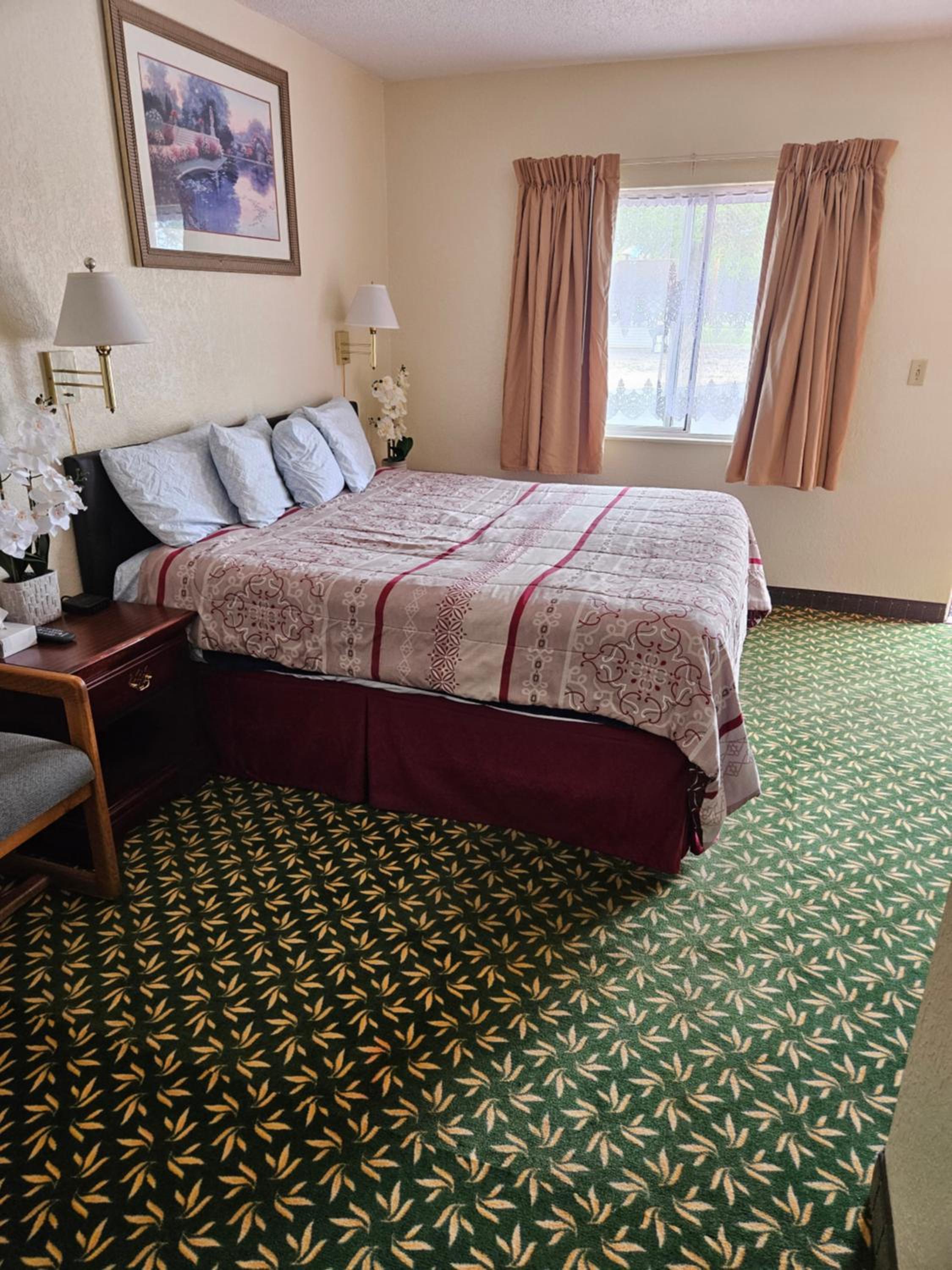 Canon City Vacations - Travel Inn Motel - Property Image 35