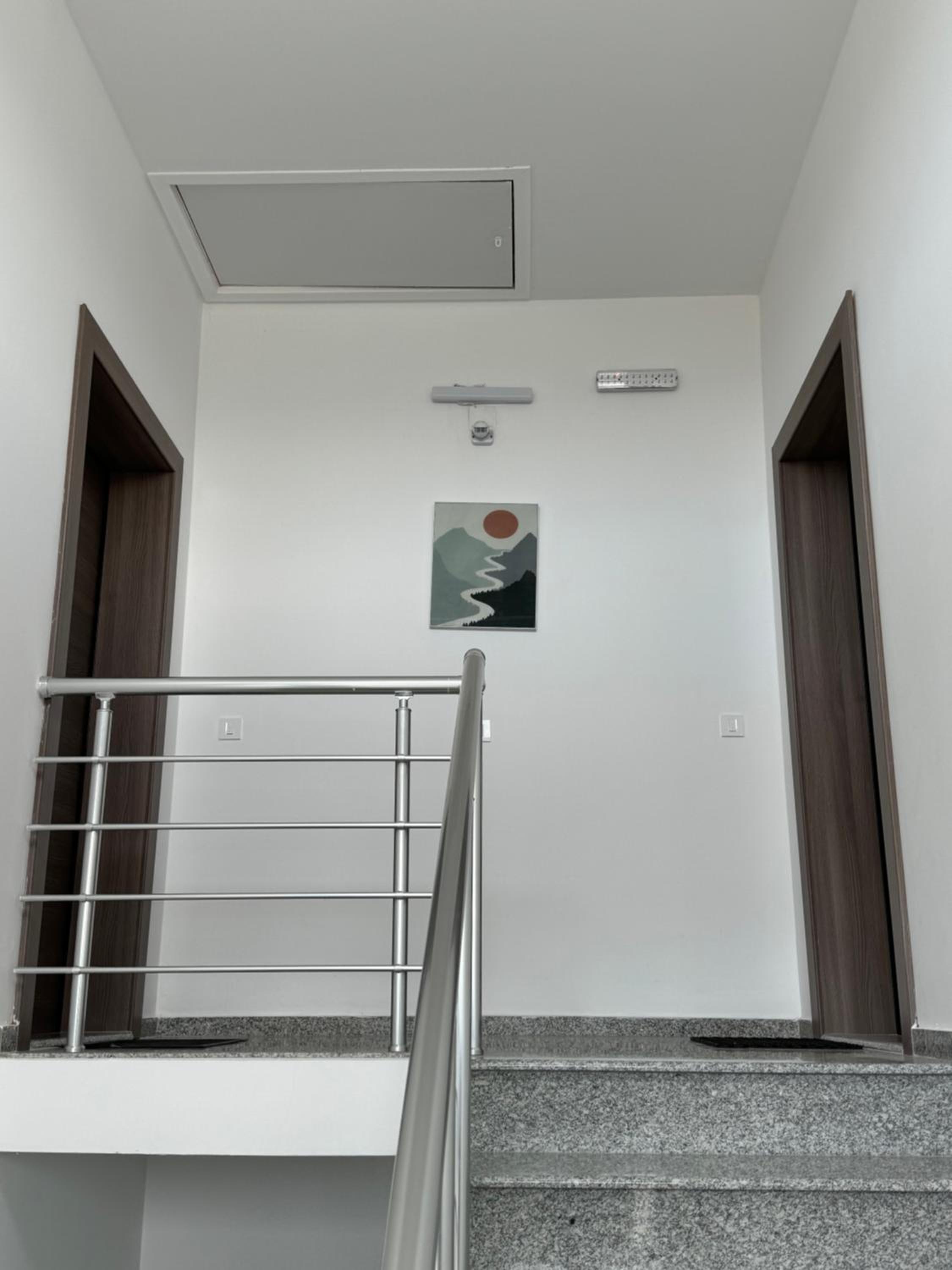 Deluxe Apartments