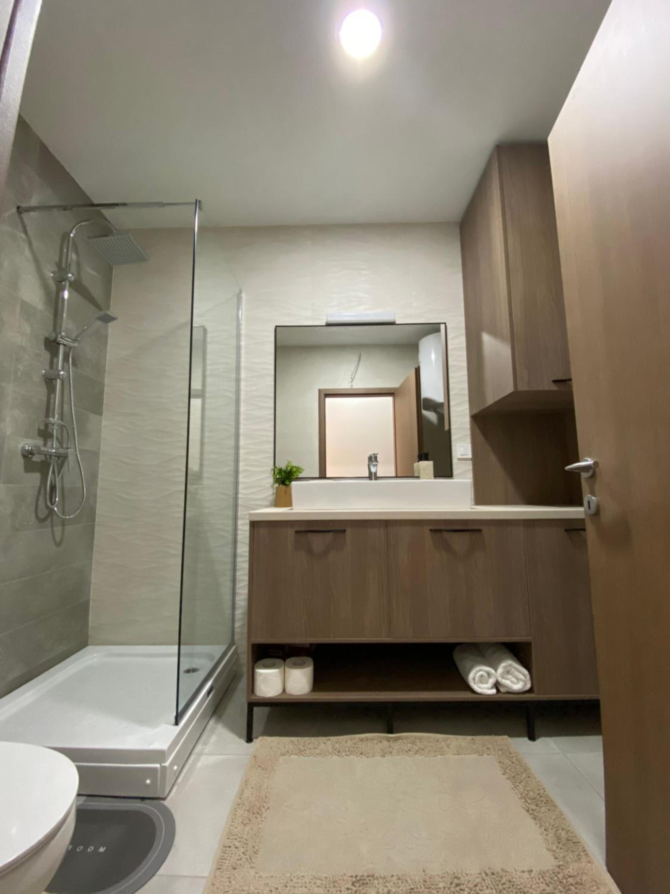 Deluxe Apartments