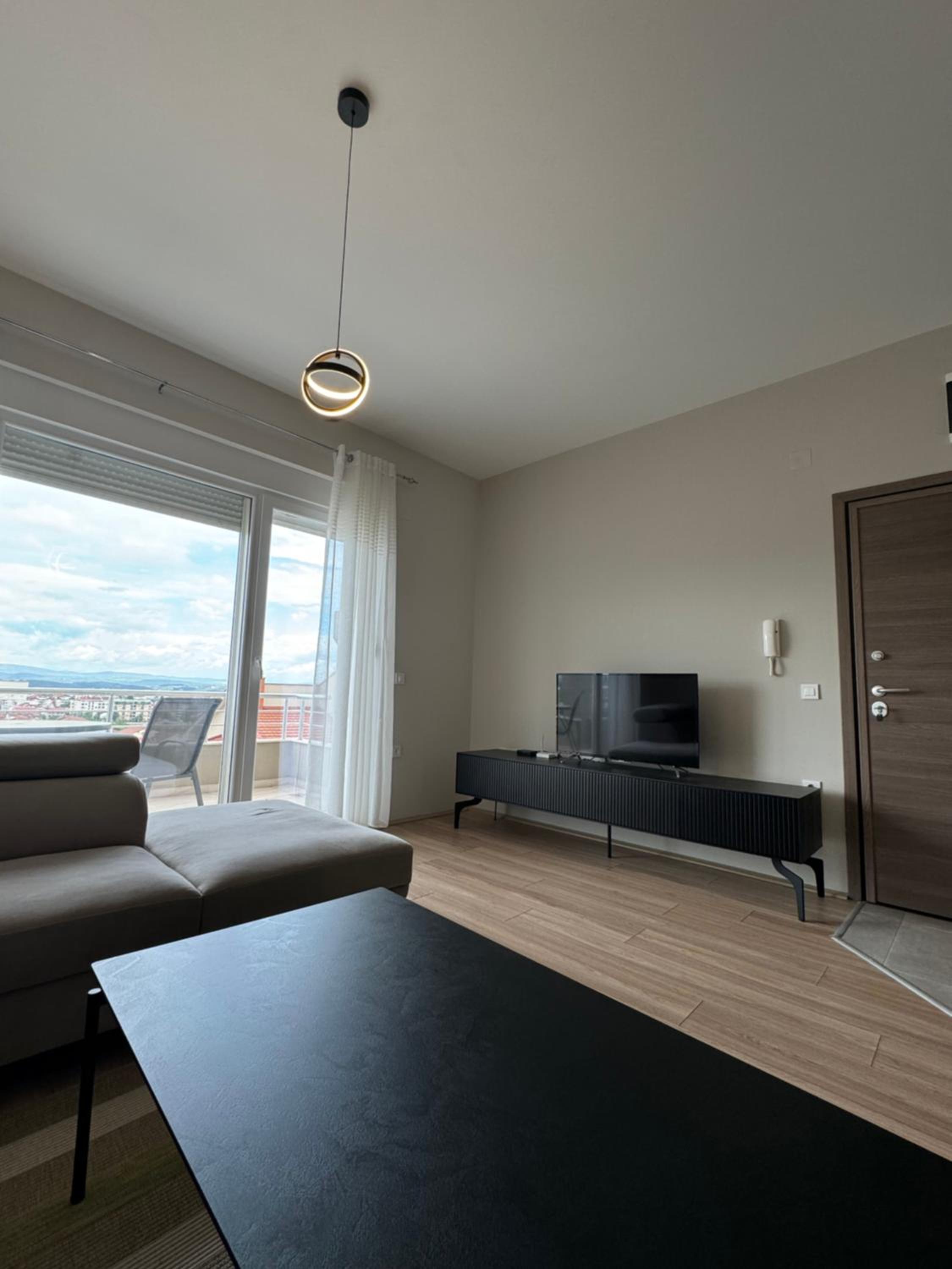 Deluxe Apartments