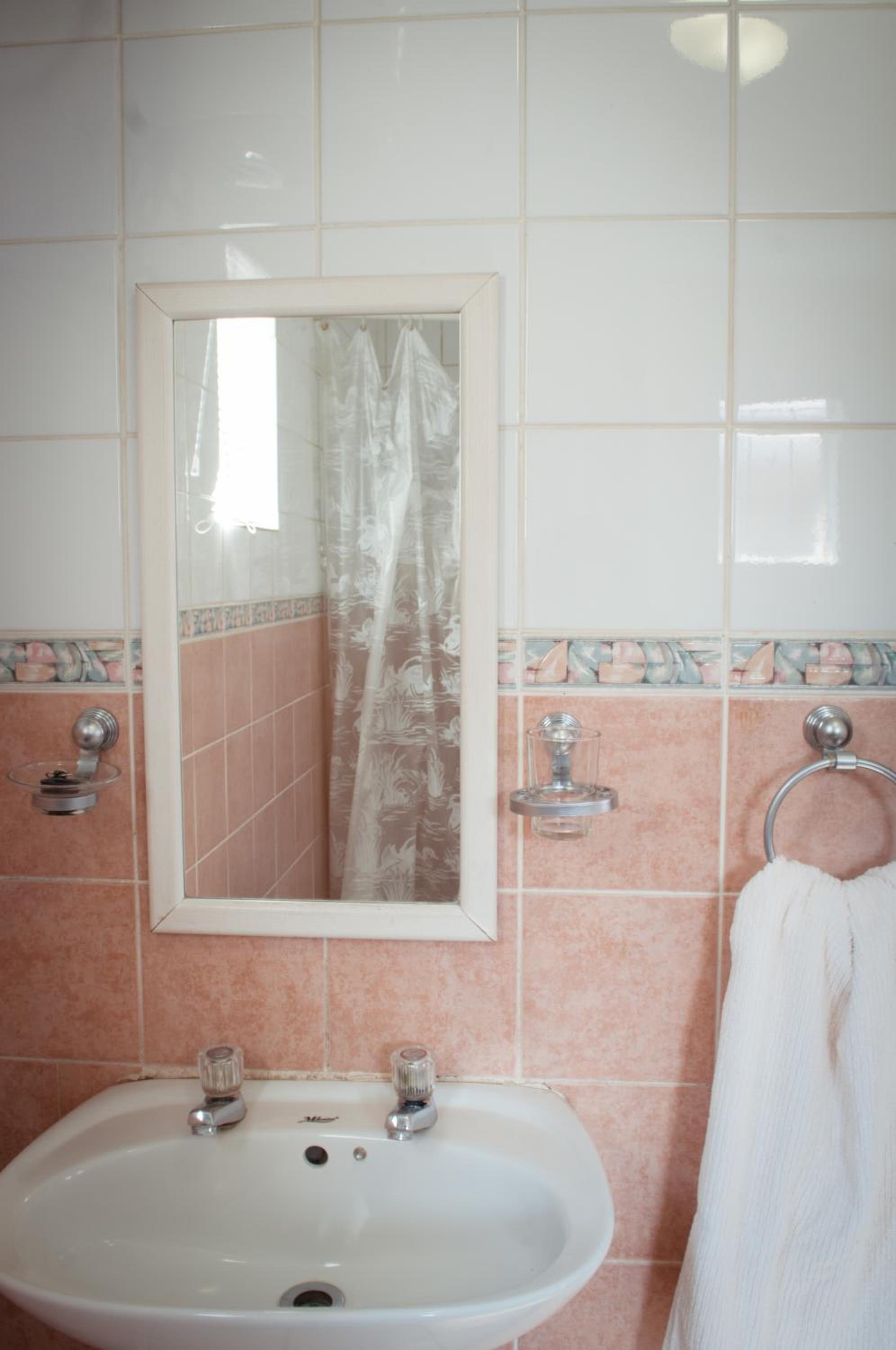 Sun Ray Guest House view 4
