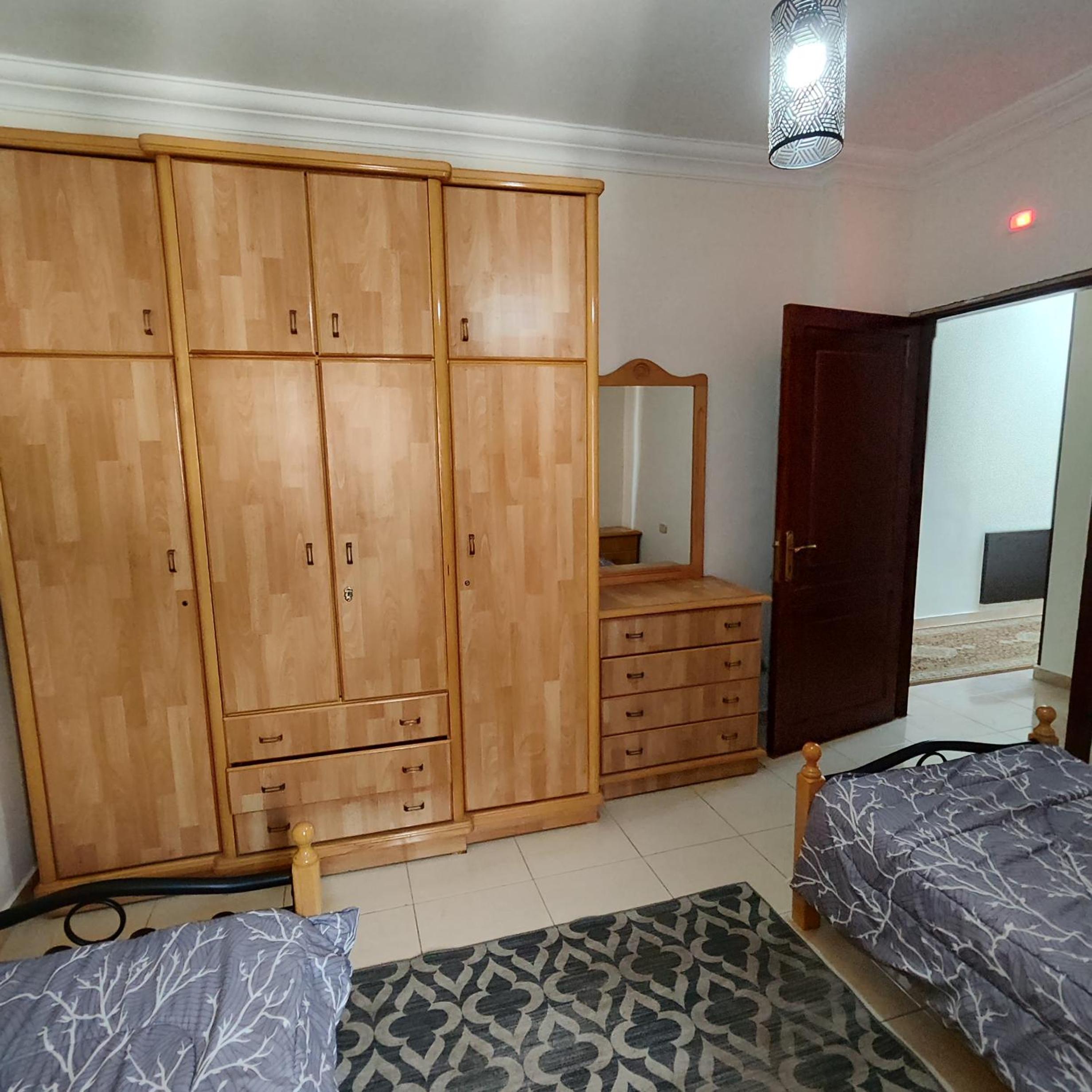 Khamis Apartment