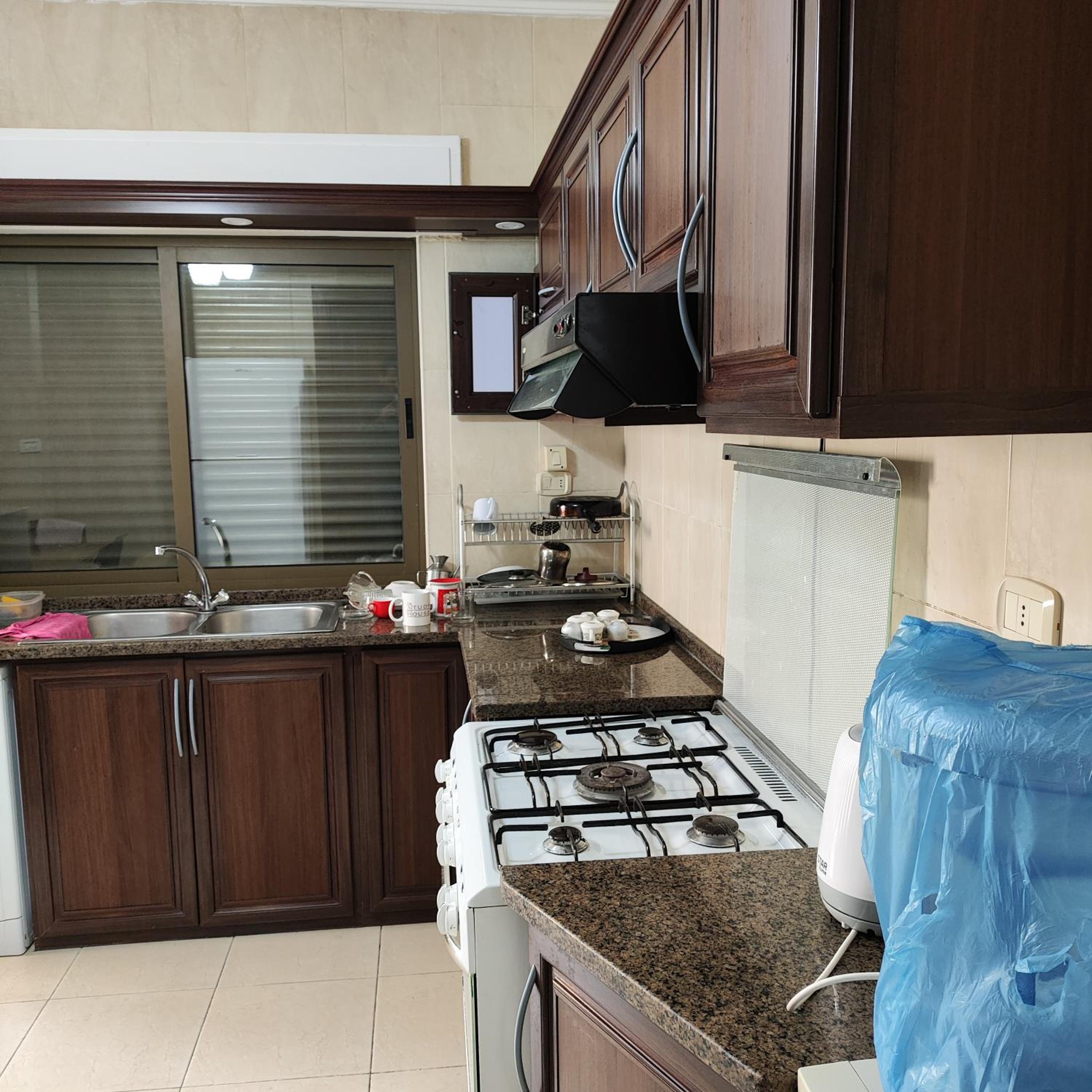Khamis Apartment