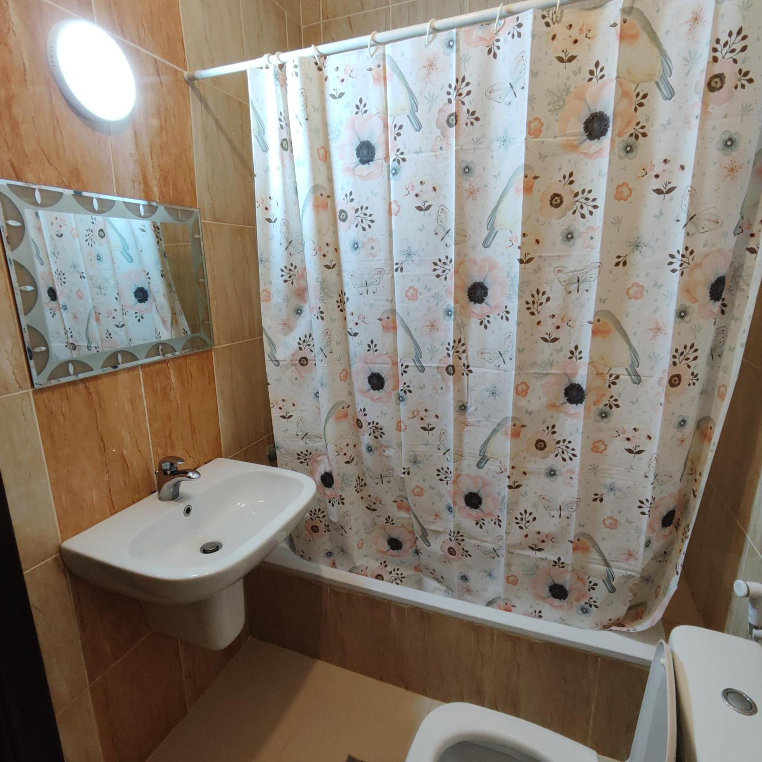 Khamis Apartment