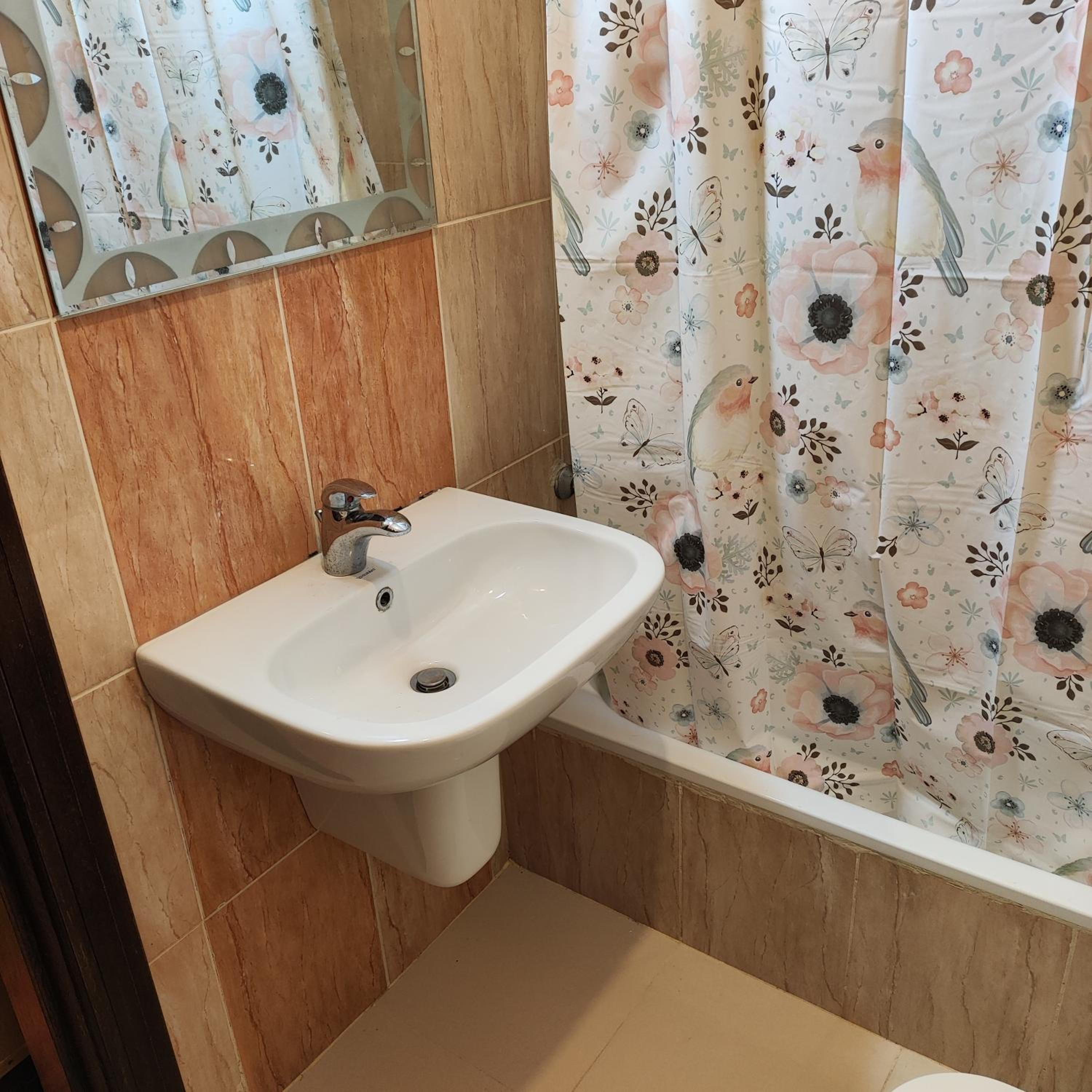 Khamis Apartment
