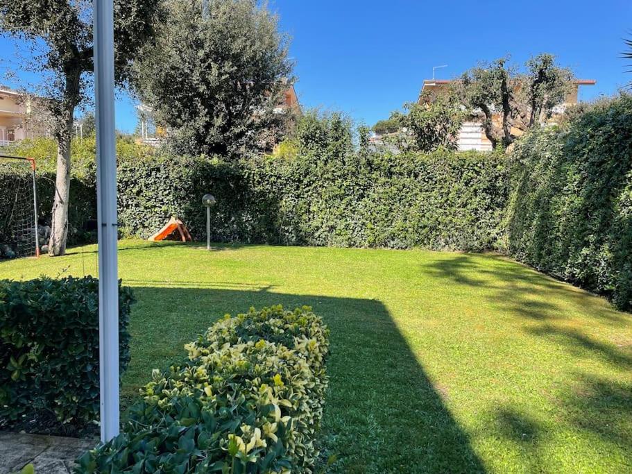VILLA a 10 minuti dal mare Fregene view 4