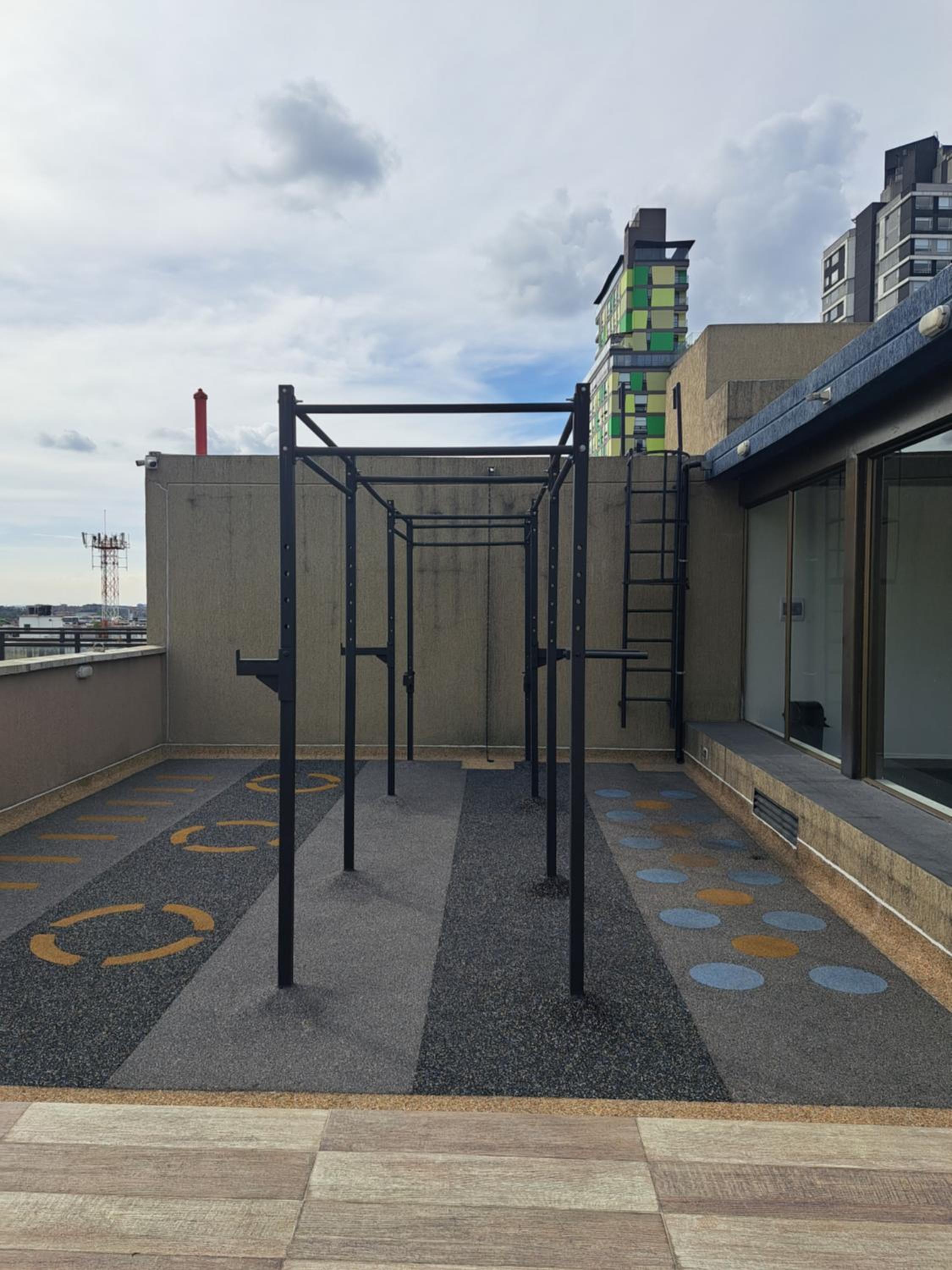 Apartamento Tehatron