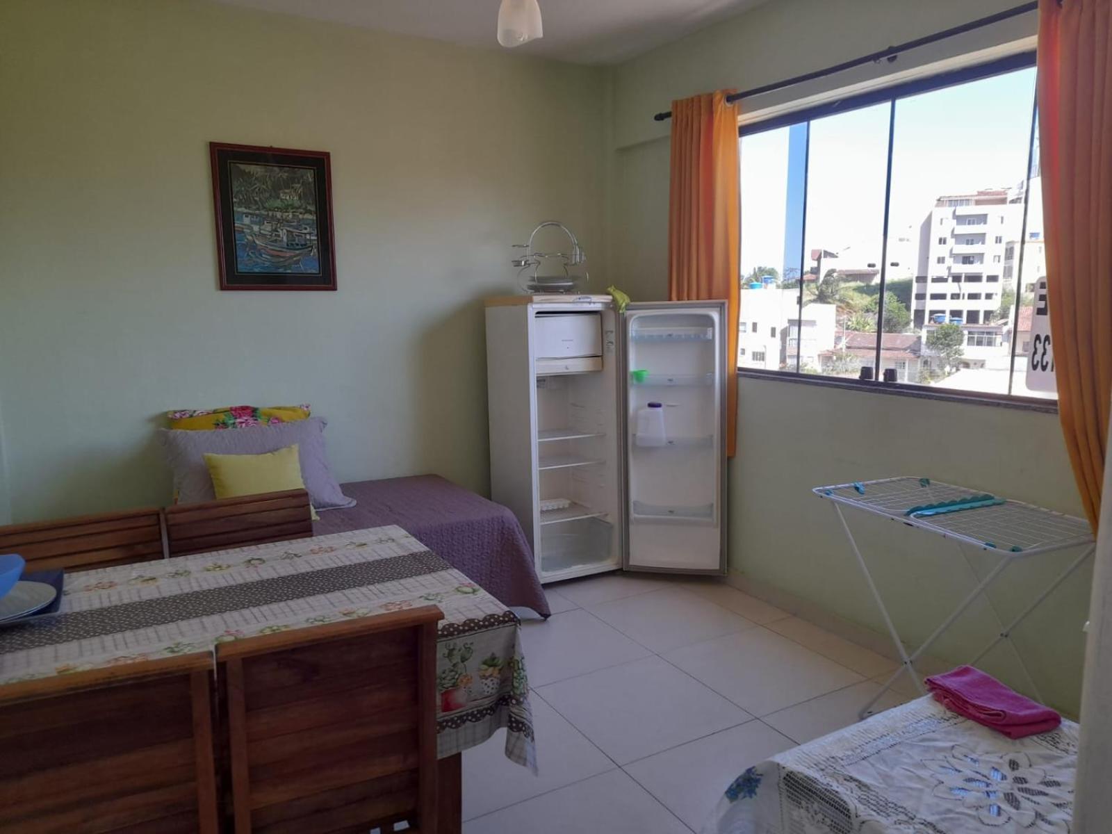 Suites e Kitnets praia Iriri