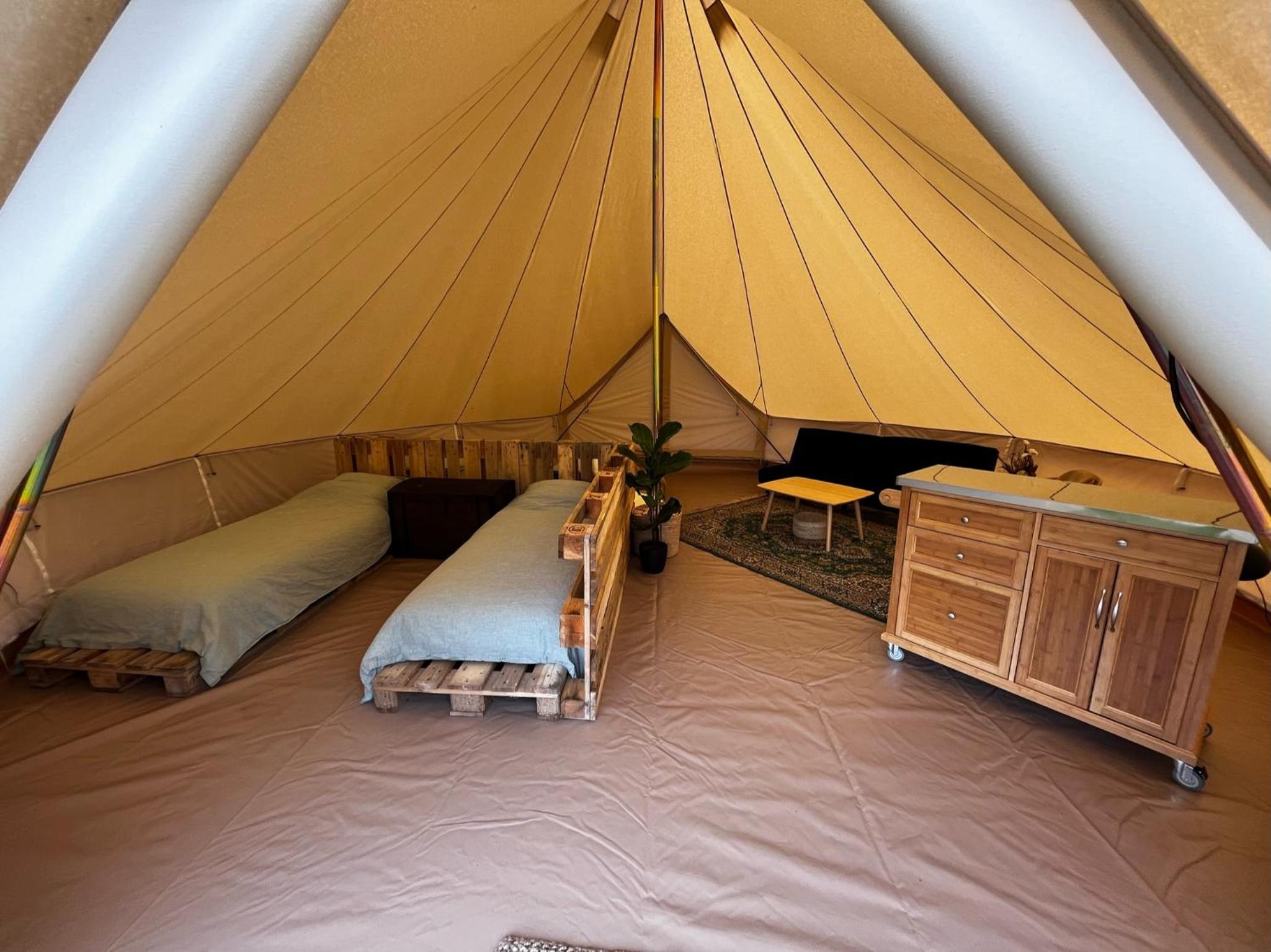Slow Life Sweden - Family Glamping Tent Hassel