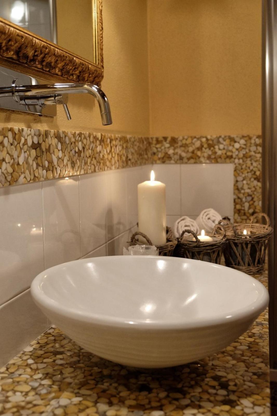 TORRE GIARDINO SEGRETO B&B- Borgo Capitano Collection - Albergo diffuso