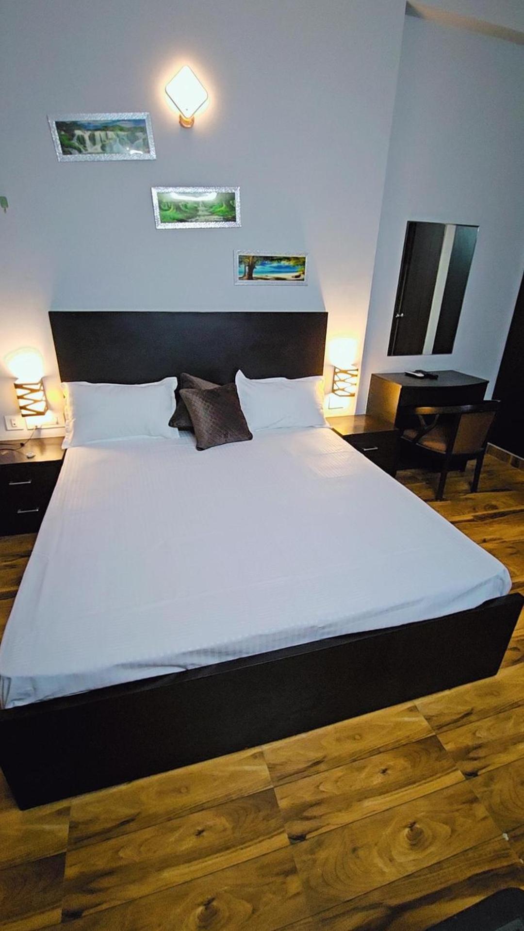 Hotel Shree Jee Residency view 4