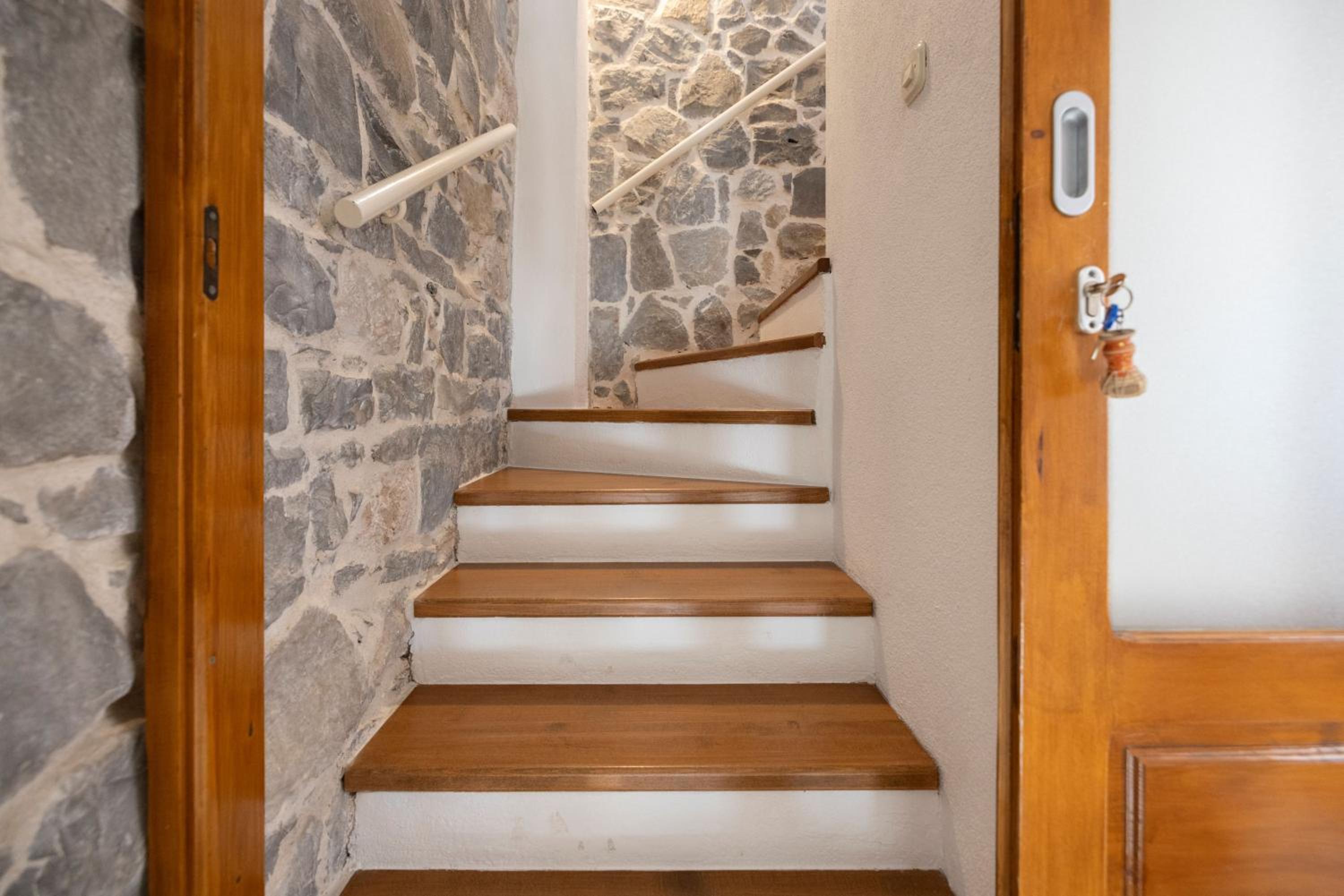 Photo 56