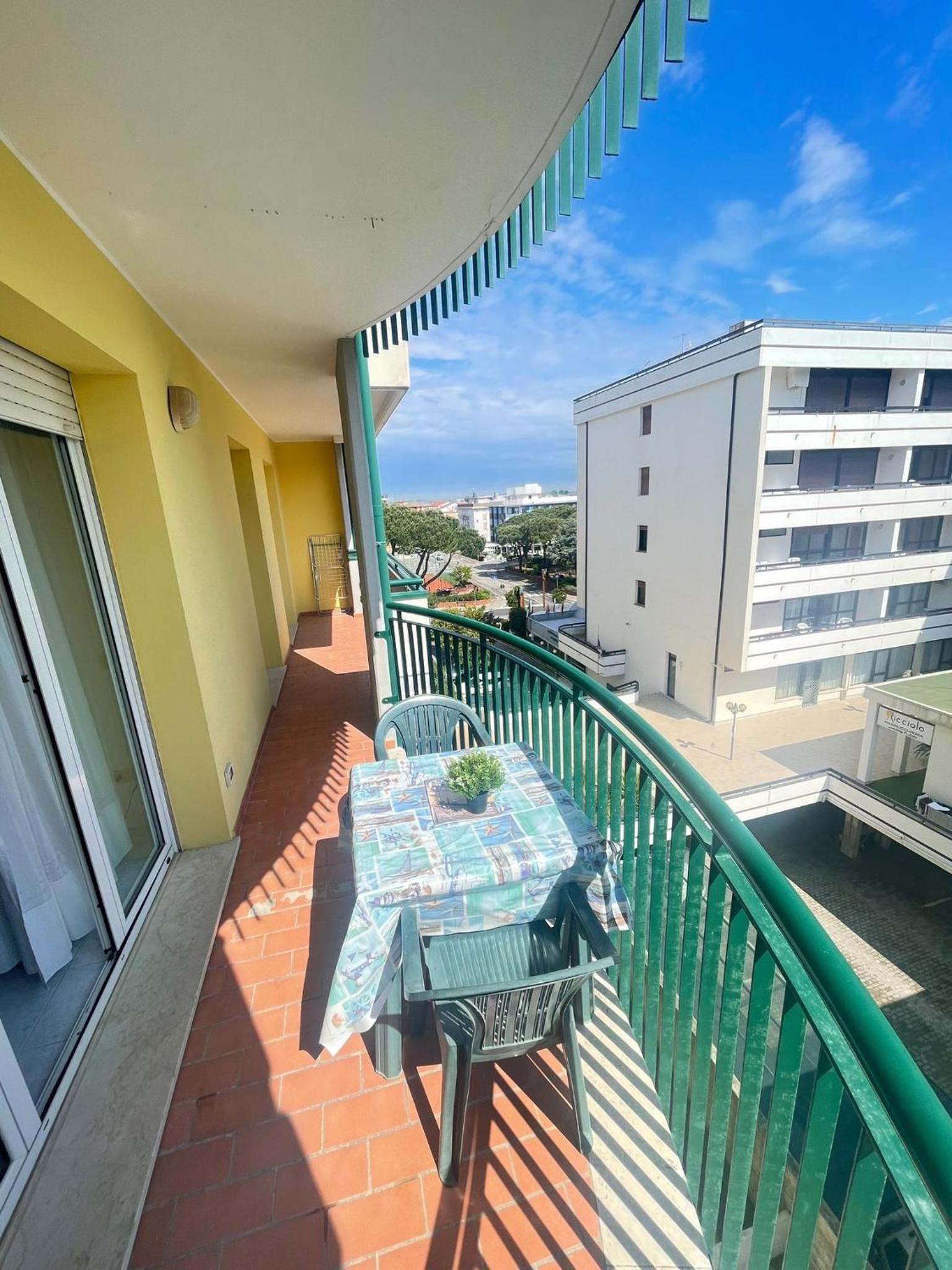 Sea view apartment in Caorle photo 3