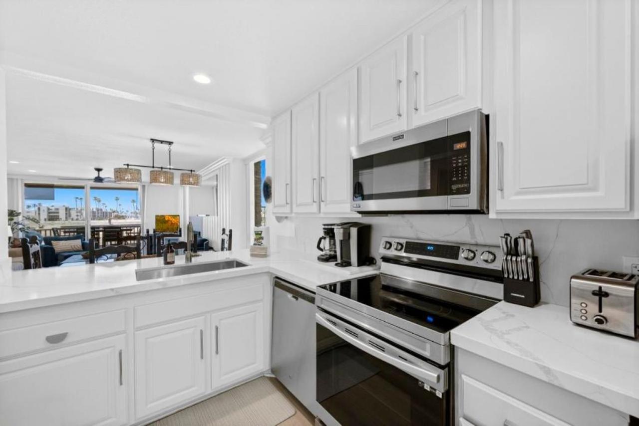 G25 - Palm Beach Cottage view 3