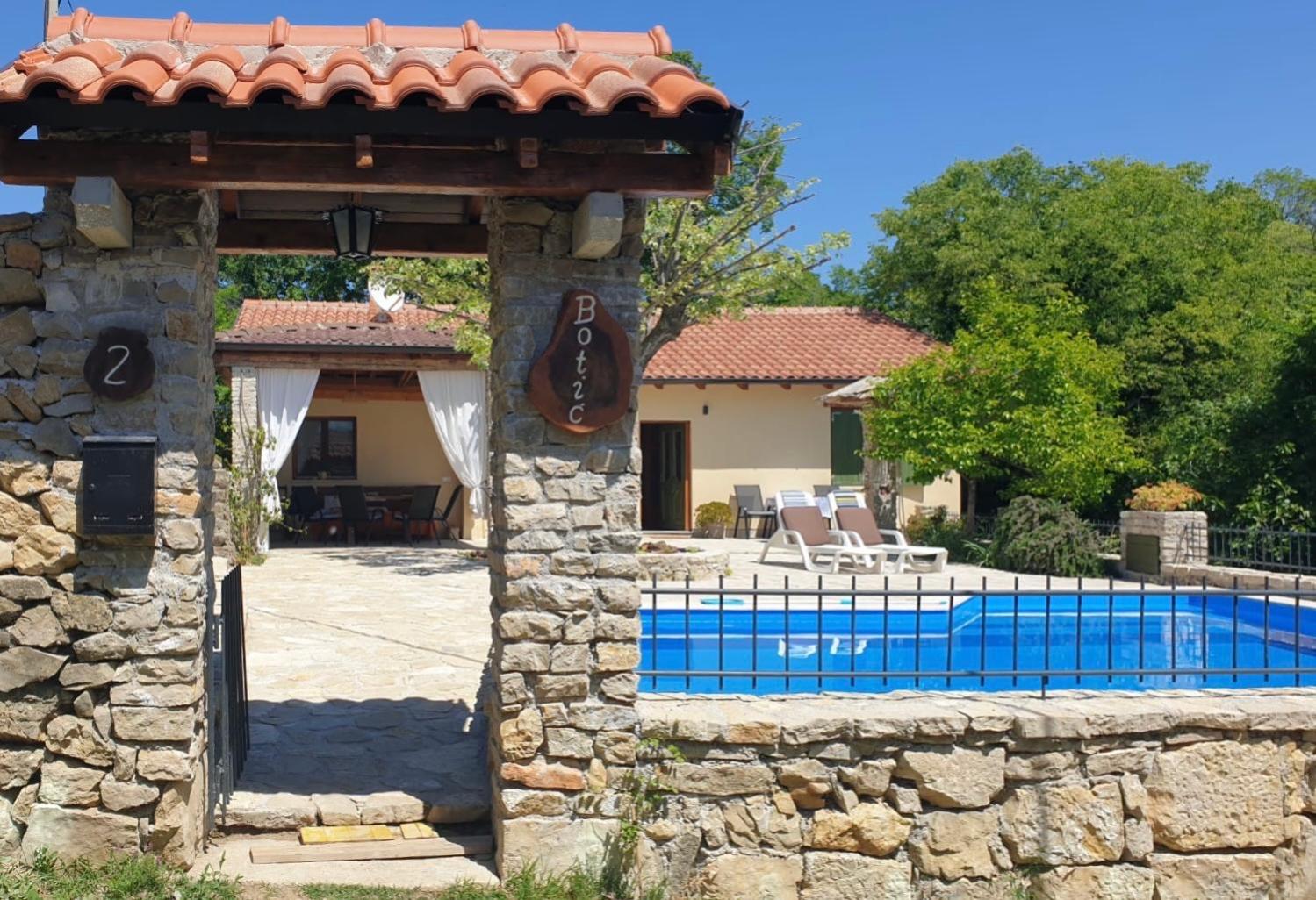 “House Botić”
