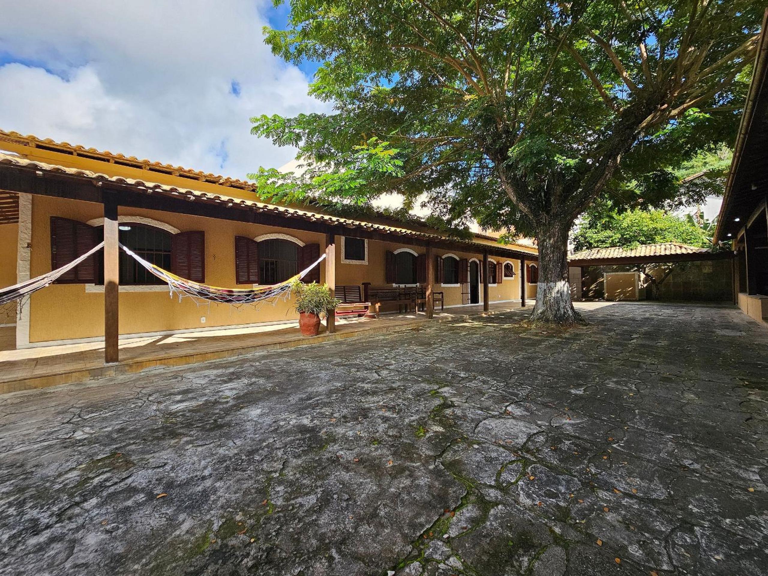 Casa Aurora à Praia do Peró Bandeira Azul – Perfeita para Grupos