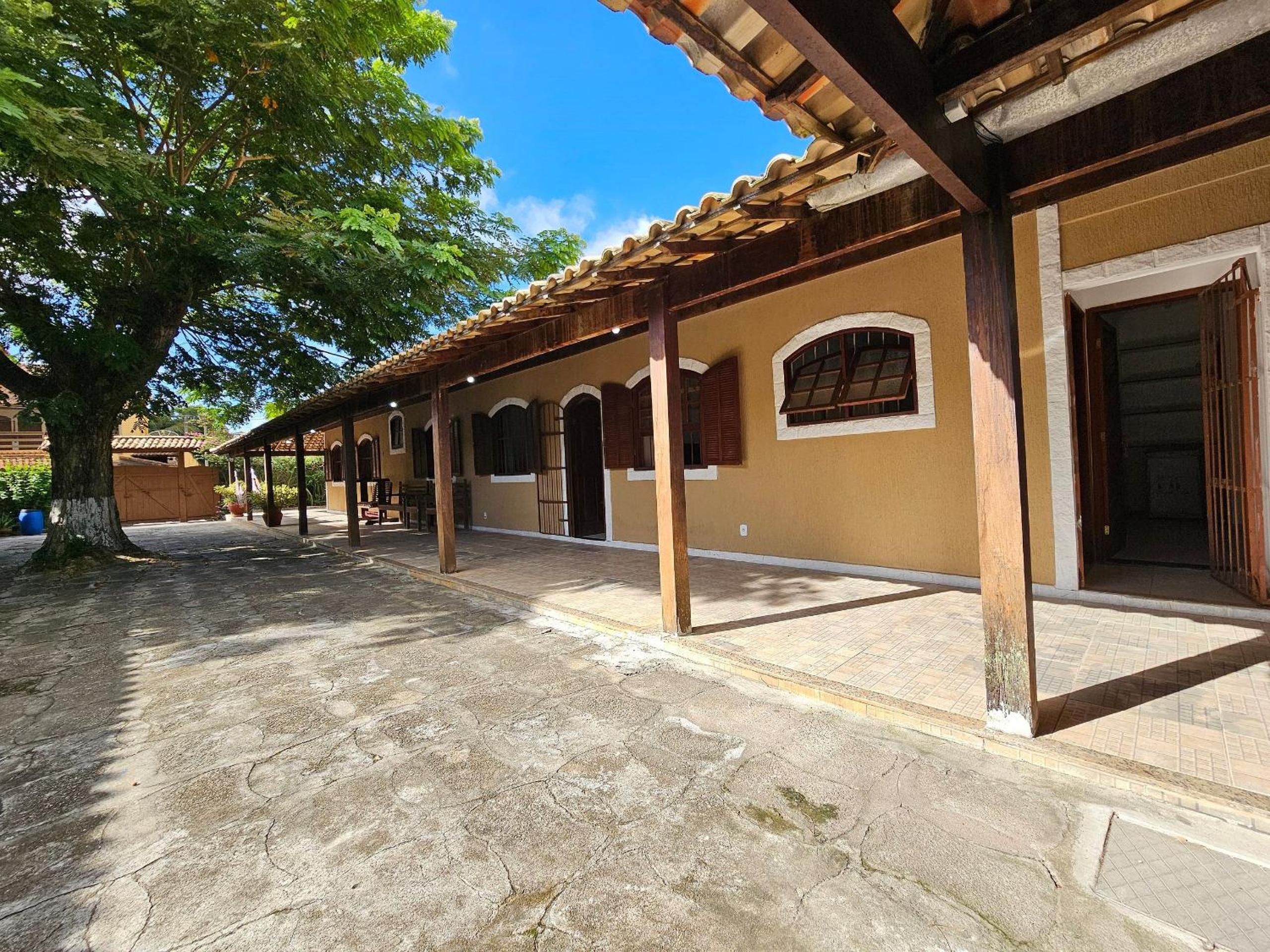 Casa Aurora à Praia do Peró Bandeira Azul – Perfeita para Grupos