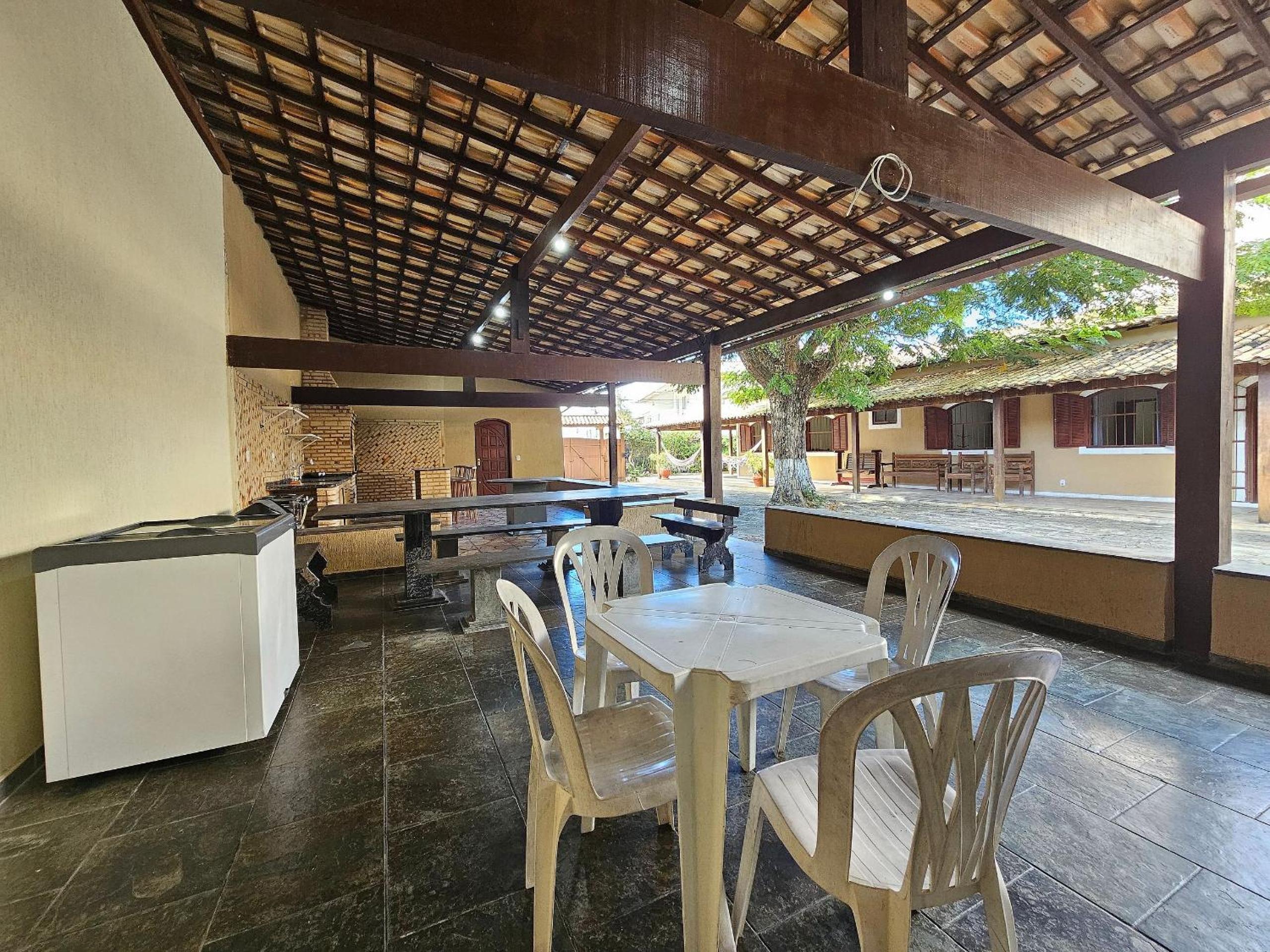 Casa Aurora à Praia do Peró Bandeira Azul – Perfeita para Grupos